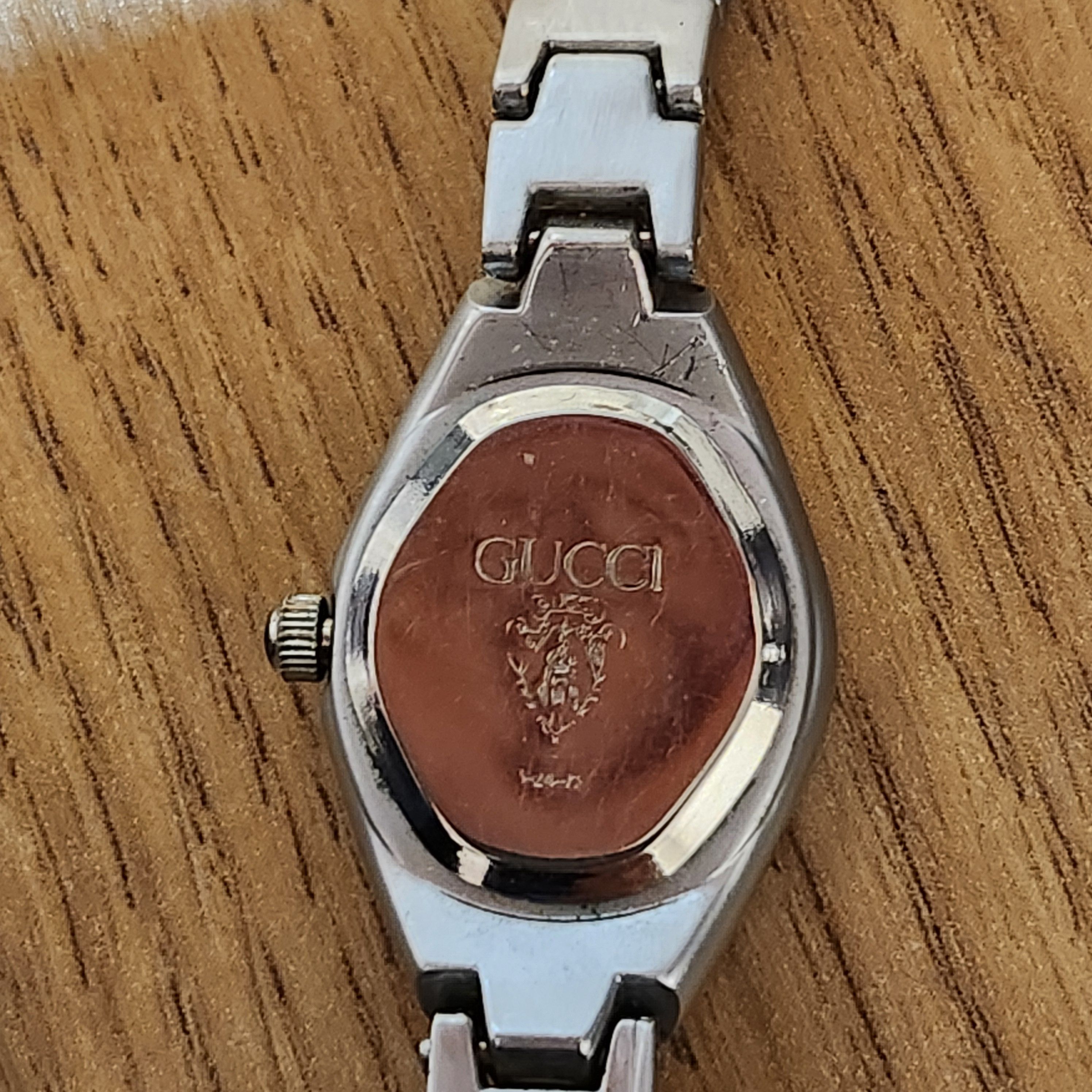 Gucci × Vintage Vintage Gucci Quartz Watch Size ONE SIZE - 4 Thumbnail