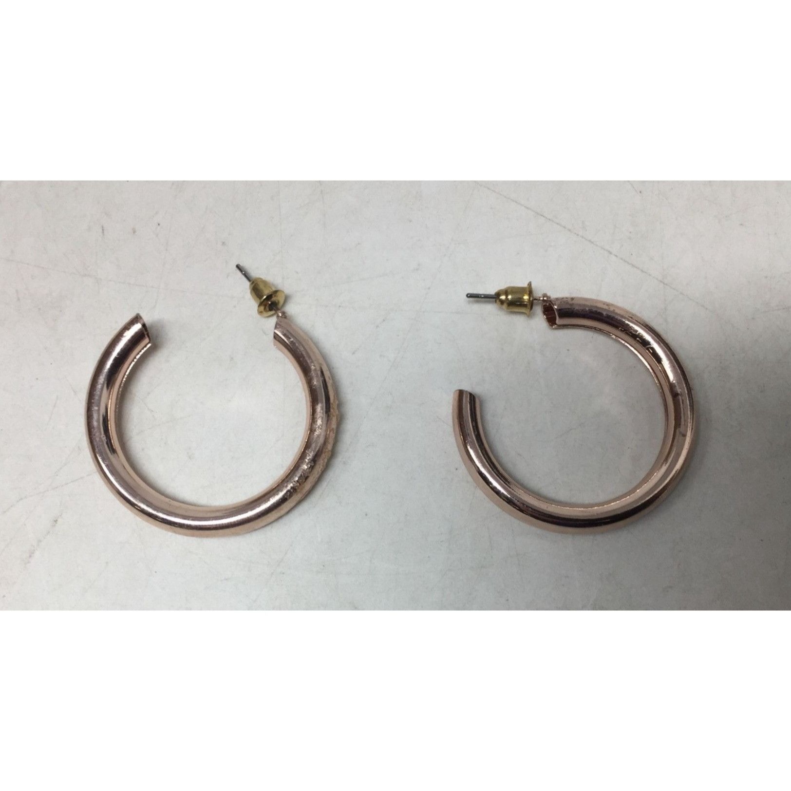 Other Women's Thick Rose Gold Hoop Earrings Size ONE SIZE - 3 Thumbnail