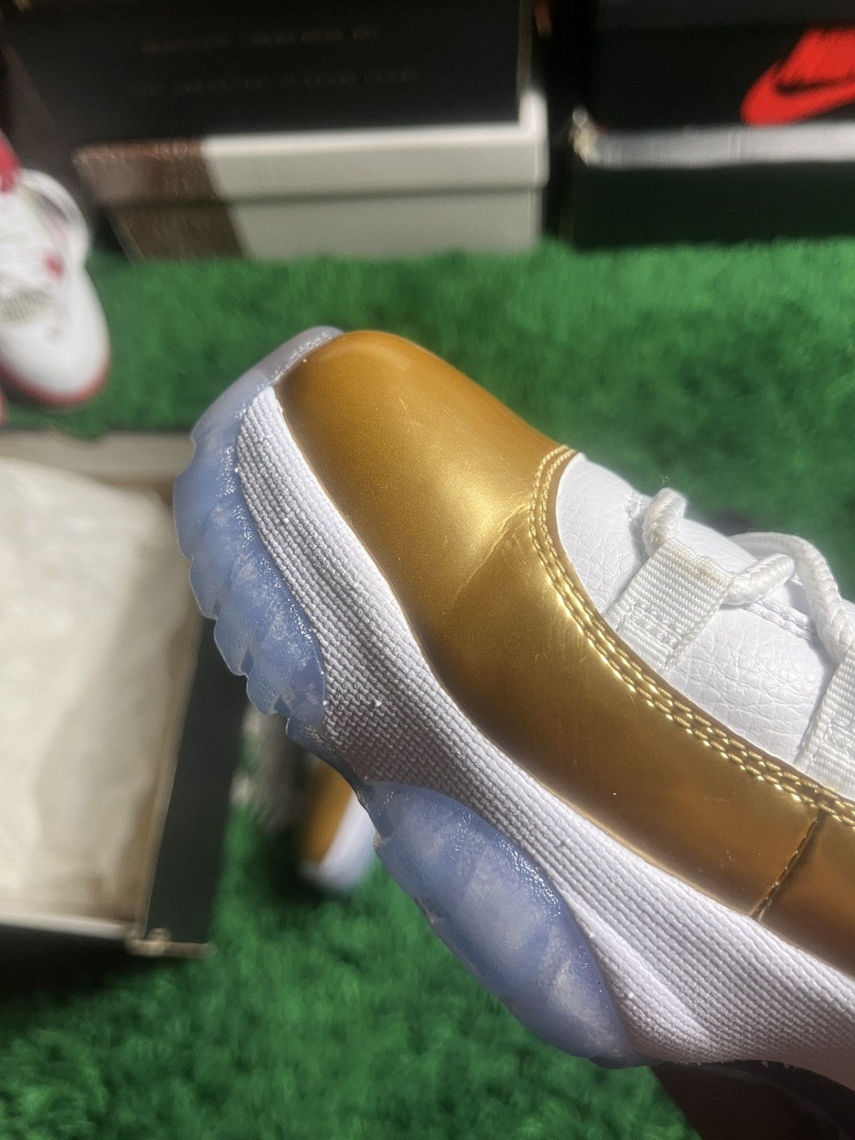 Jordan Brand Jordan 11 Low Closing Ceremony Size US 8.5 / EU 41-42 - 6 Thumbnail