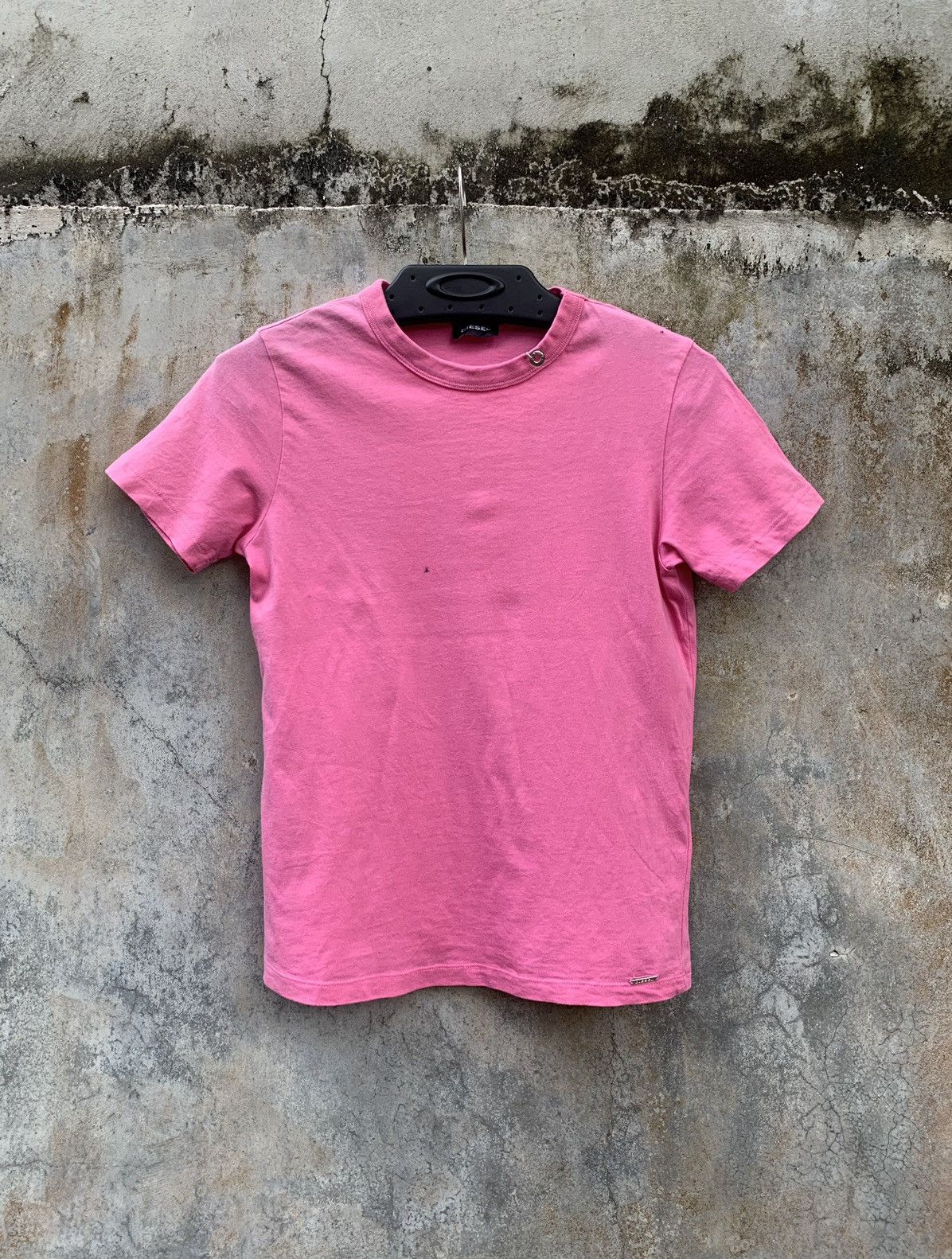 Diesel y2k Diesel Neck Ring Design Pink Top Tee Size S / US 4 / IT 40 - 2 Thumbnail