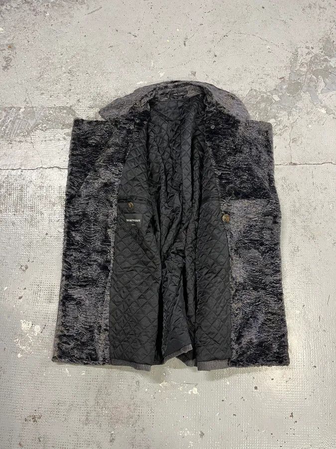 Emporio Armani 2010s Emporio Armani Iridescent Faux Fur Collar Grey Coat Size US M / EU 48-50 / 2 - 9 Thumbnail