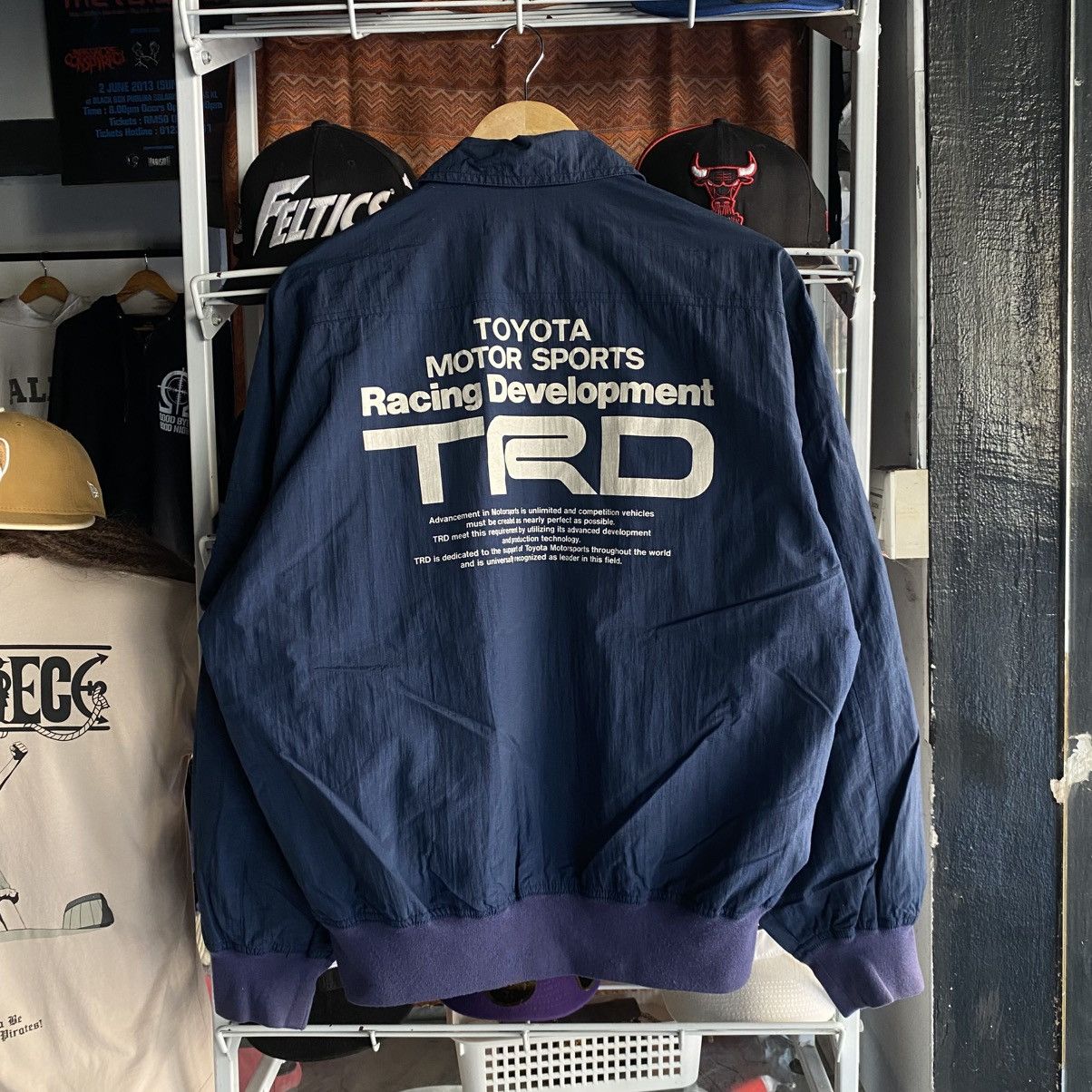 Vintage Rare Vintage TRD Toyota Racing Development JDM Bomber Jacket Size US L / EU 52-54 / 3 - 1 Thumbnail