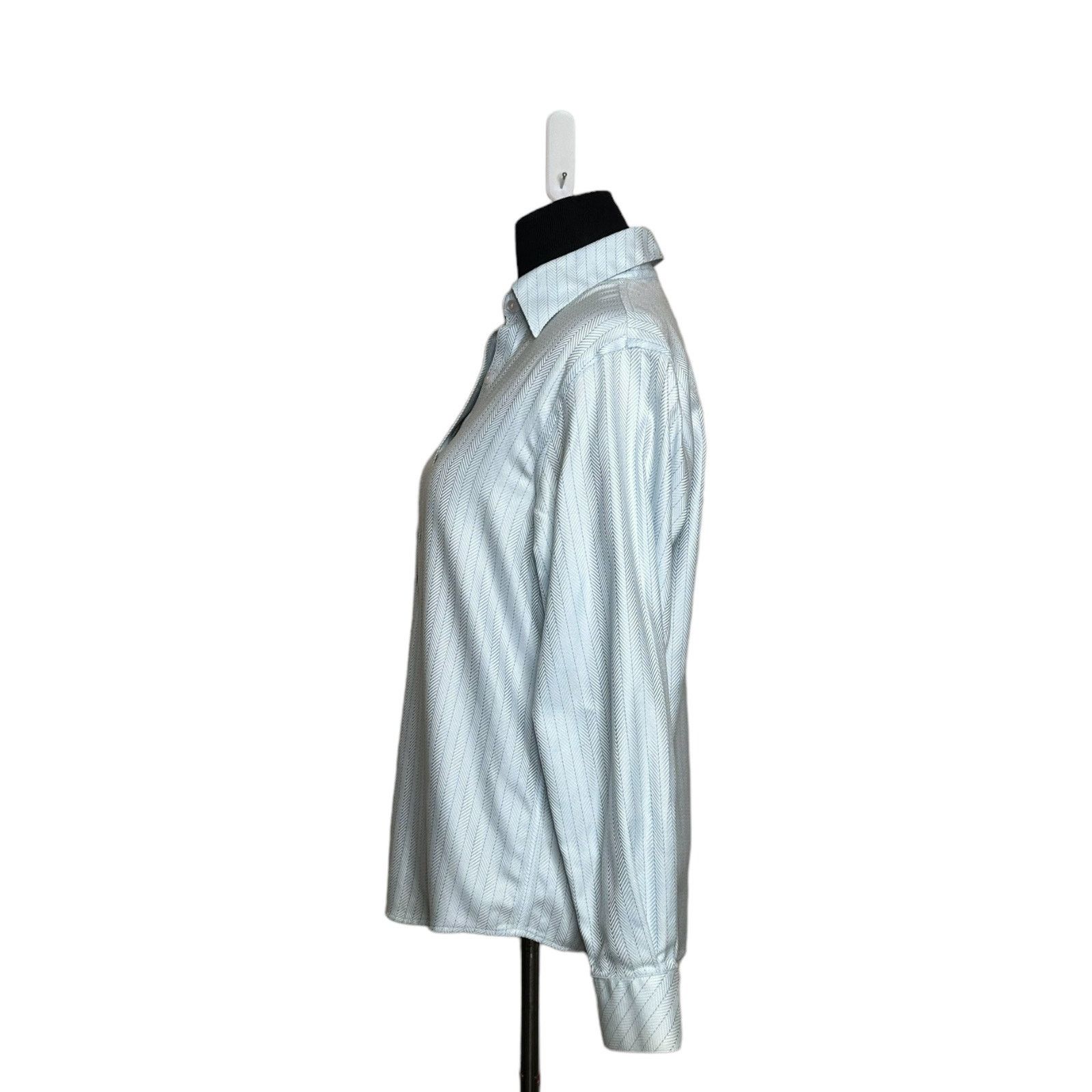 Talbots Talbots baby blue long sleeves button shirt size 2 Size XS / US 0-2 / IT 36-38 - 2 Thumbnail