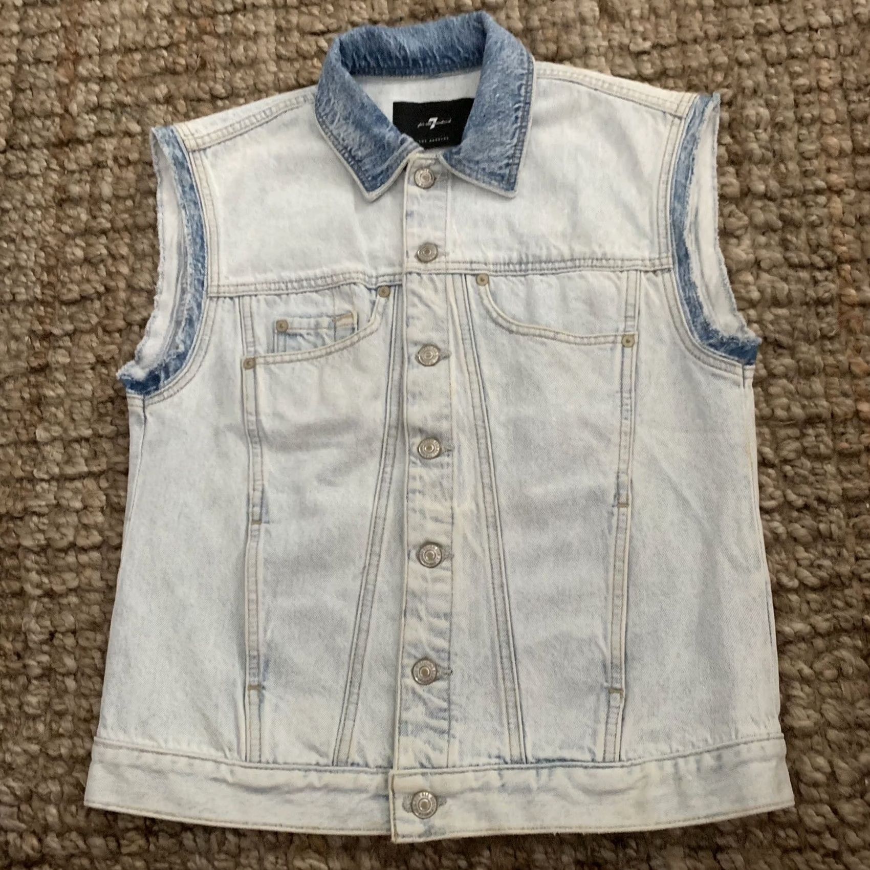 7 For All Mankind 7 For All Mankind Vest Womens Small Denim Two-Tone Jean Cutoff Italian Fabric Size 28" / US 6 / IT 42 - 7 Thumbnail