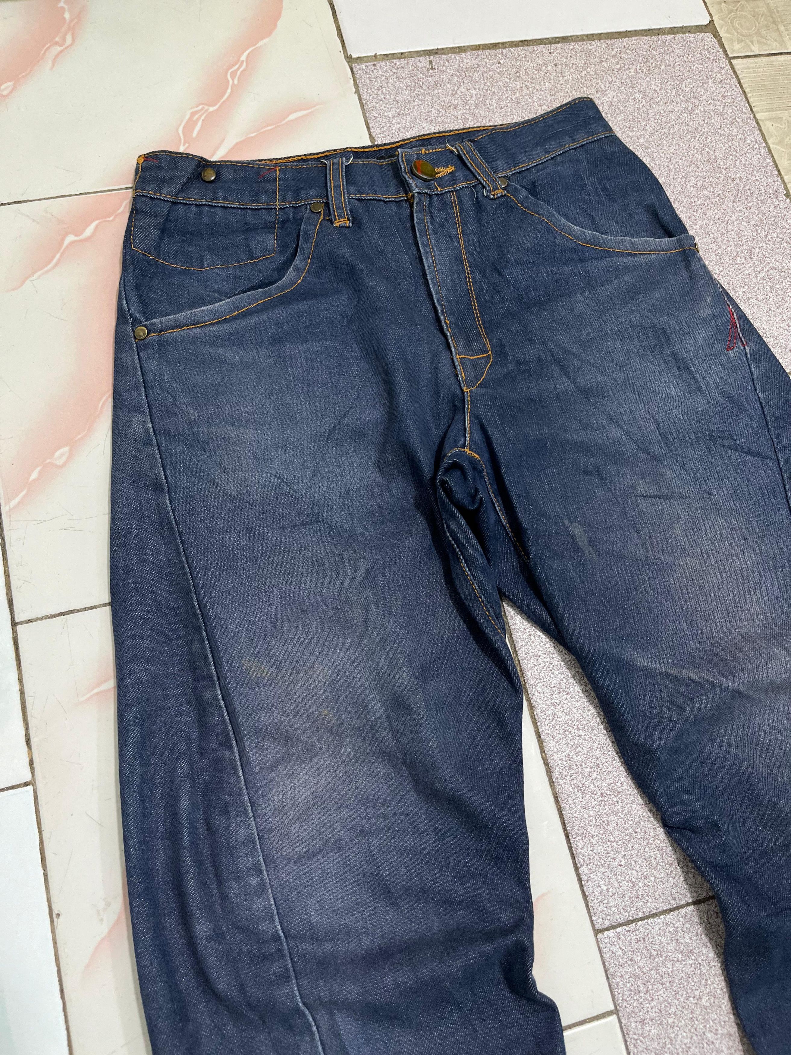 Levi's Vintage Clothing Levi's Engineered Buckle Back Jeans Size US 29 - 5 Thumbnail