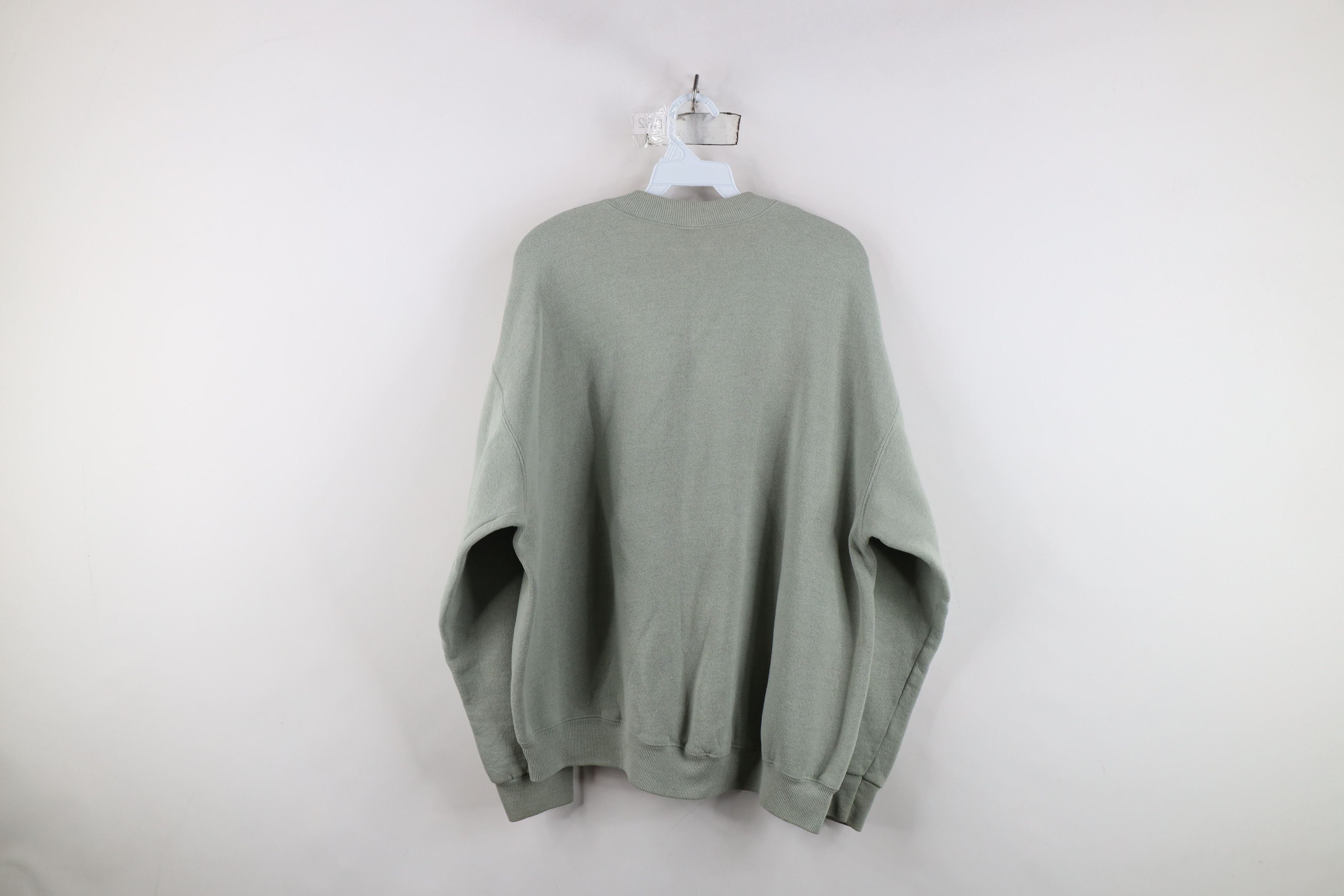 Vintage Vintage 90s Streetwear Outdoor Adventures Dog Sweatshirt USA Size US XL / EU 56 / 4 - 11 Thumbnail