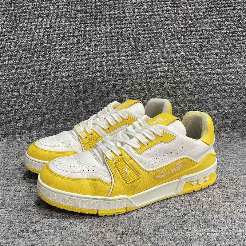 Louis Vuitton Louis Vuitton Trainer Low Top Sneakers in White Yellow 0079 Size US 8 / EU 41 - 1 Thumbnail