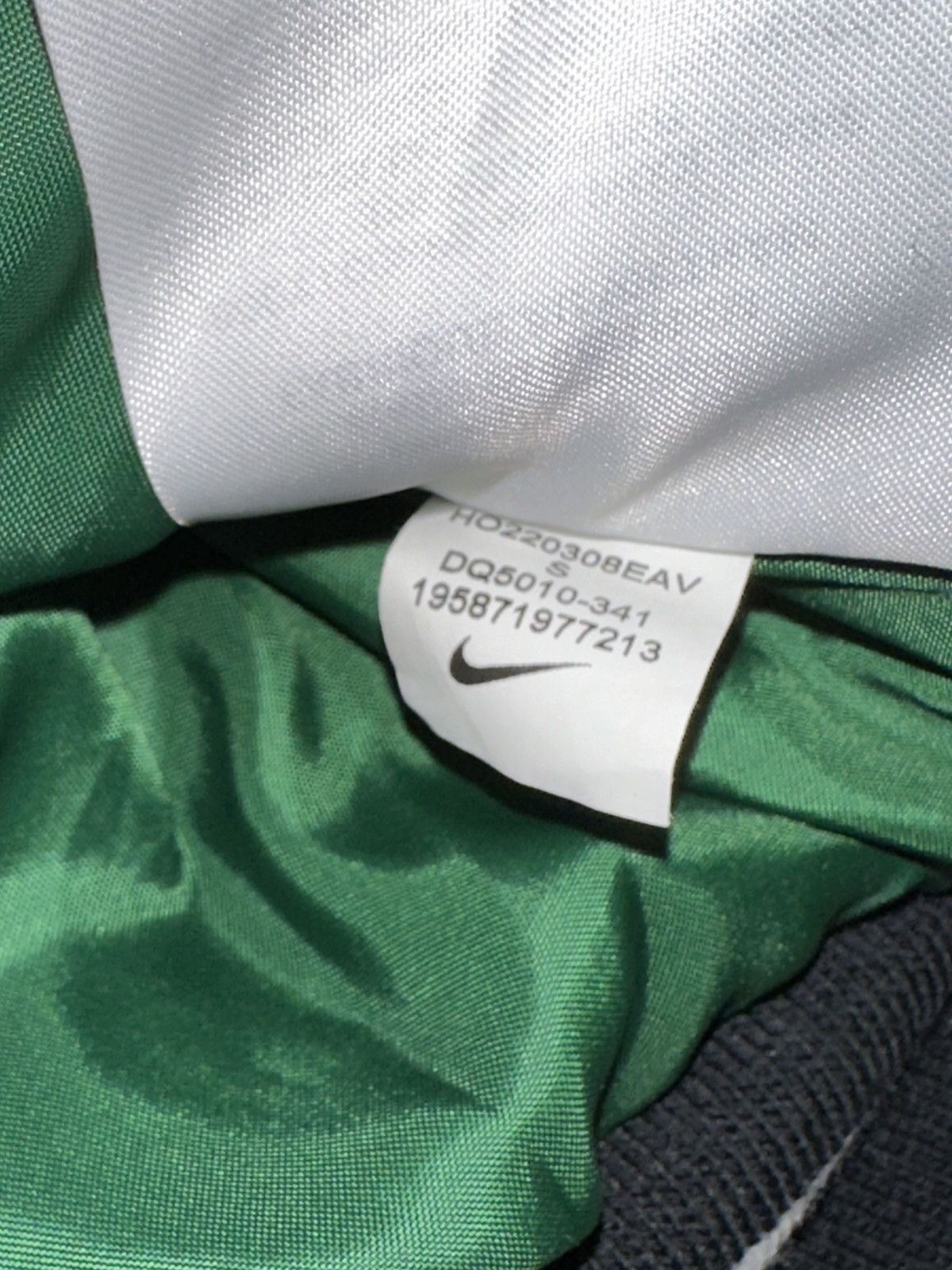 Nike Nike Sportwear Authentics Varsity Jacket in Gorge Green Size US M / EU 48-50 / 2 - 6 Thumbnail