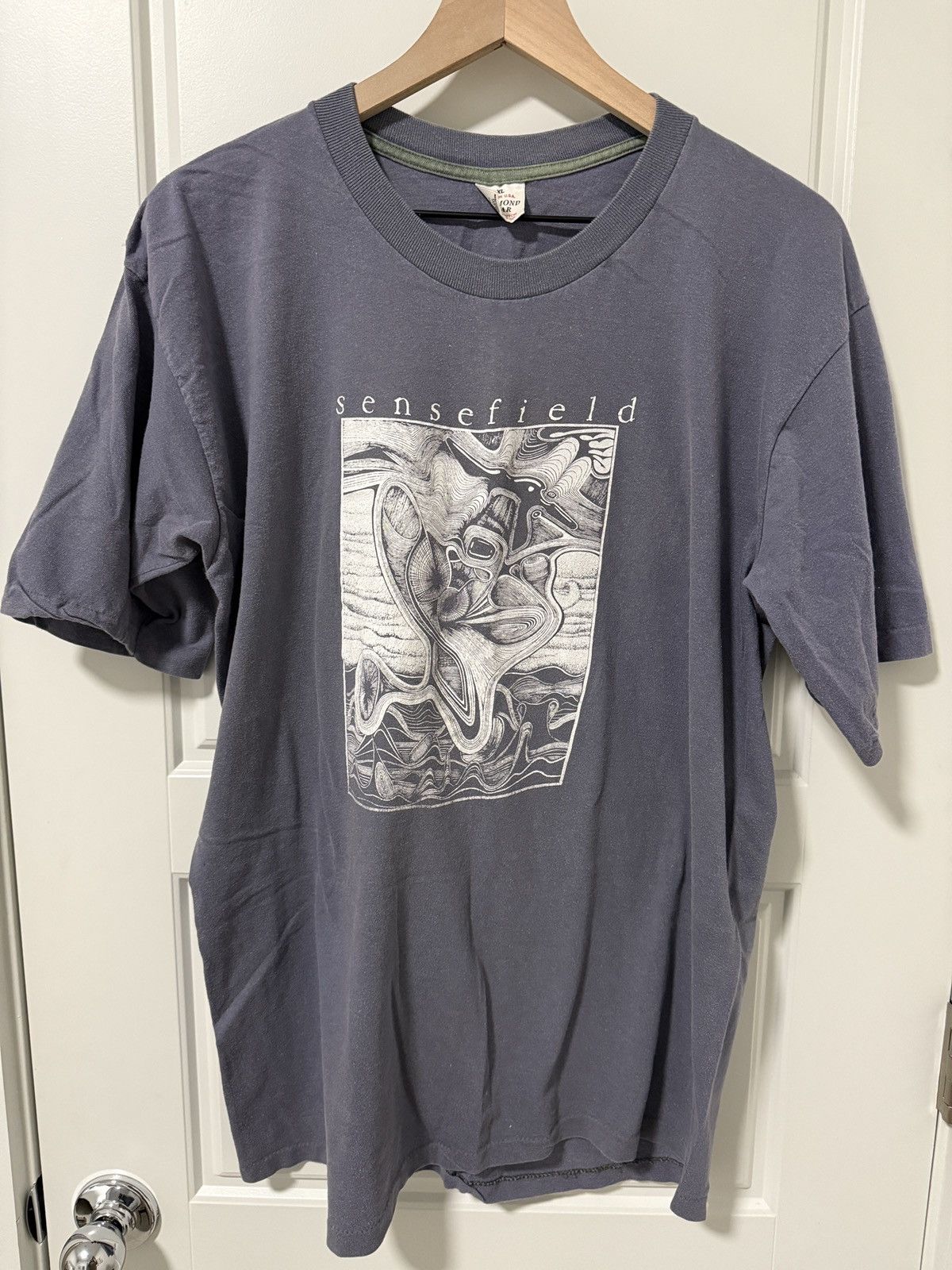 Band Tees SENSE FIELD killed for less Size US XL / EU 56 / 4 - 1 Thumbnail