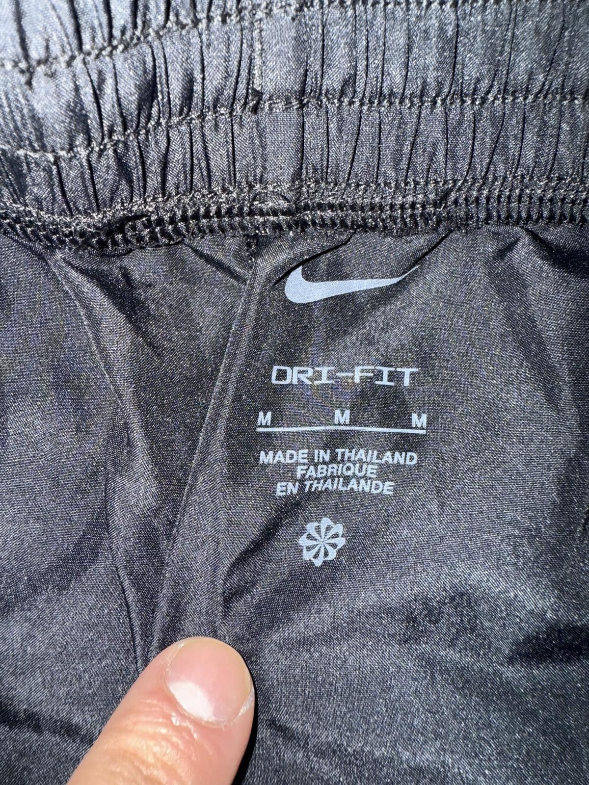 Nike Nike Big Kids' (Boy’s) Dri-FIT Multi Woven Shorts Sample Size US 26 / EU 42 - 3 Thumbnail