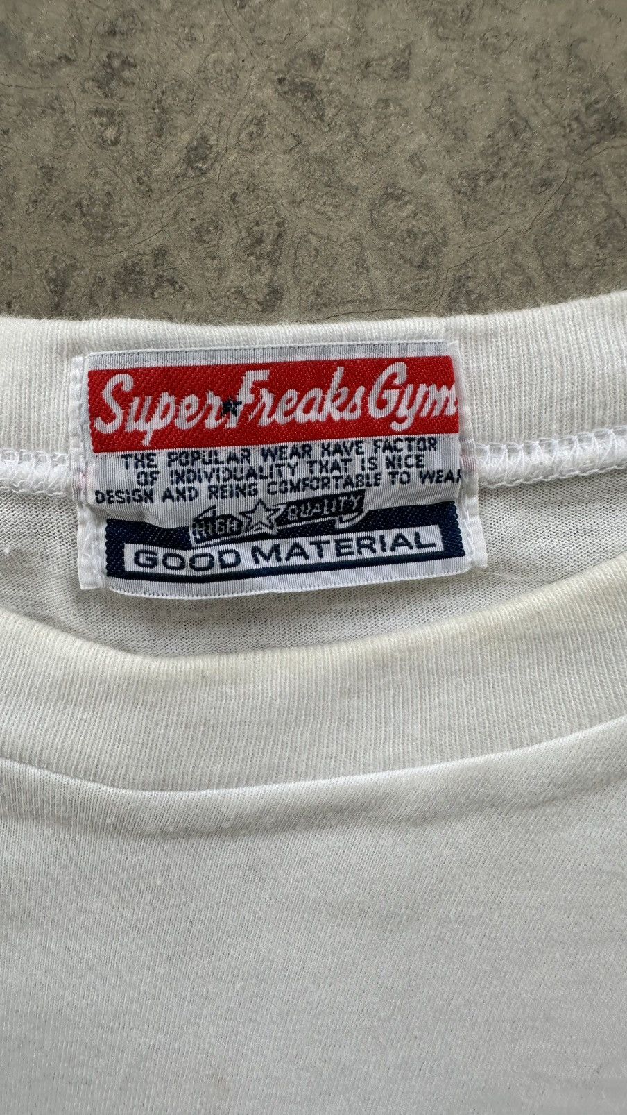 Vintage VINTAGE SUPER FREAKS GYM WRITE ART TEE Size US M / EU 48-50 / 2 - 3 Thumbnail