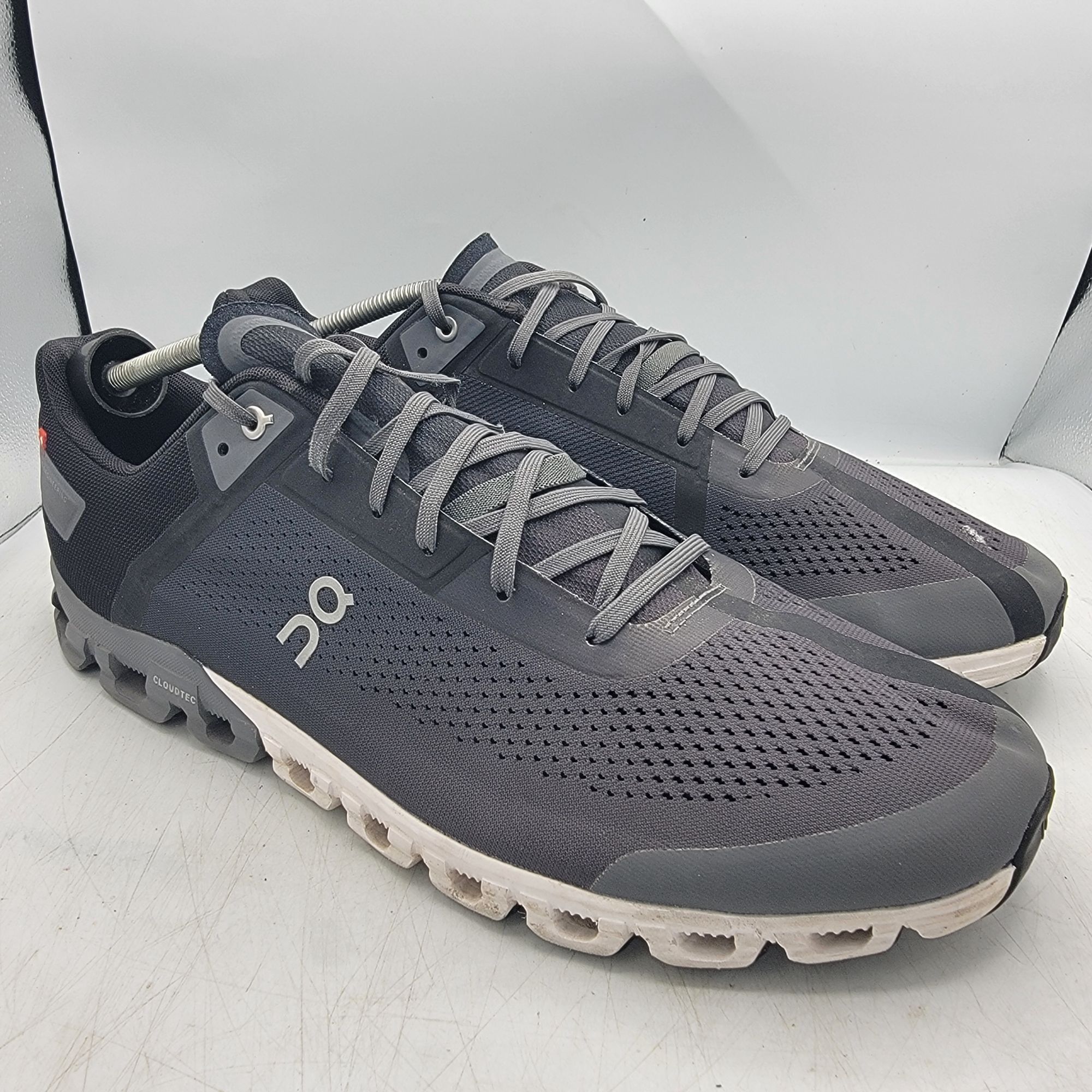 On On Cloudflow Mens 14 Black Athletic Sneaker Shoes Outdoors R Size US 14 / EU 47 - 1 Thumbnail