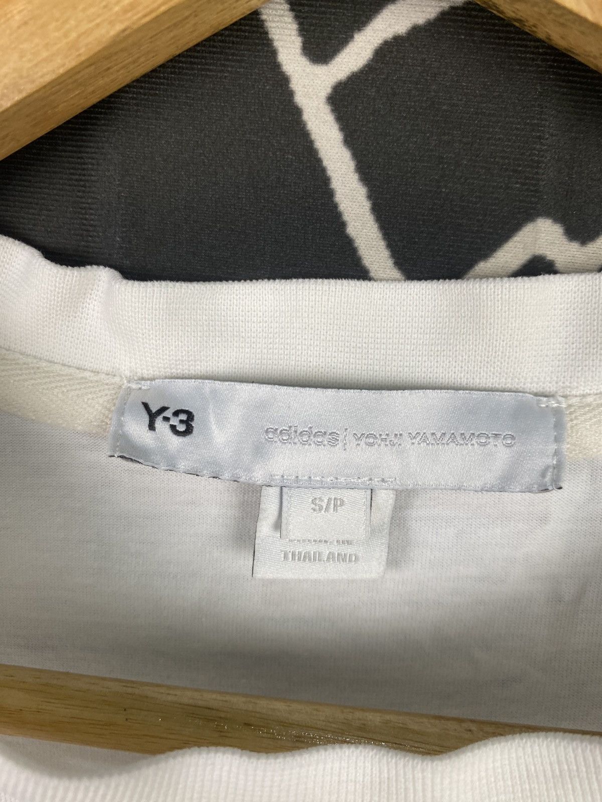 Y-3 Y-3 Yohji Yamamoto Graphic Tee Size US S / EU 44-46 / 1 - 6 Thumbnail