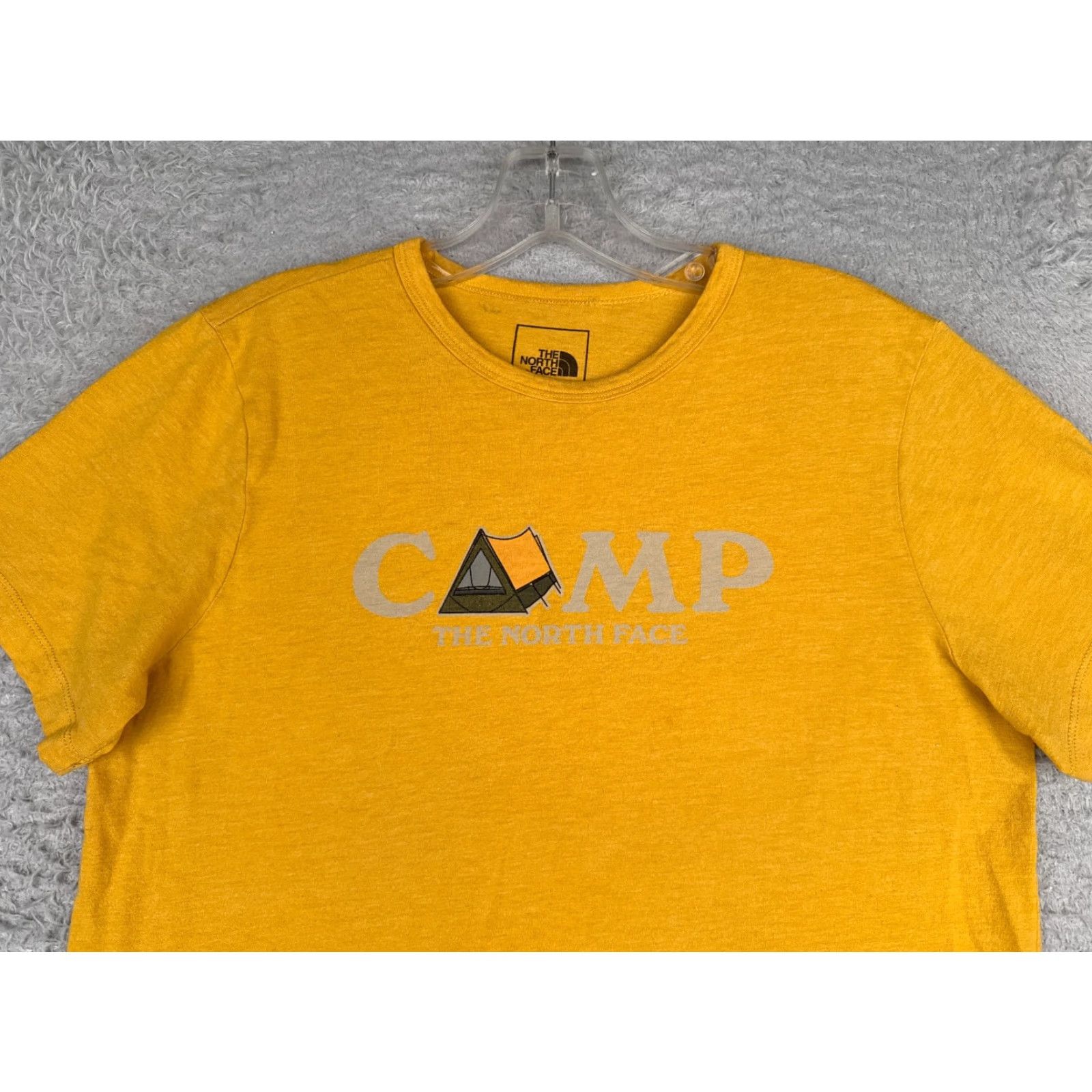 The North Face The North Face Shirt Women Medium Yellow Crew Neck Polyester Tri-Blend Camp READ Size M / US 6-8 / IT 42-44 - 4 Thumbnail