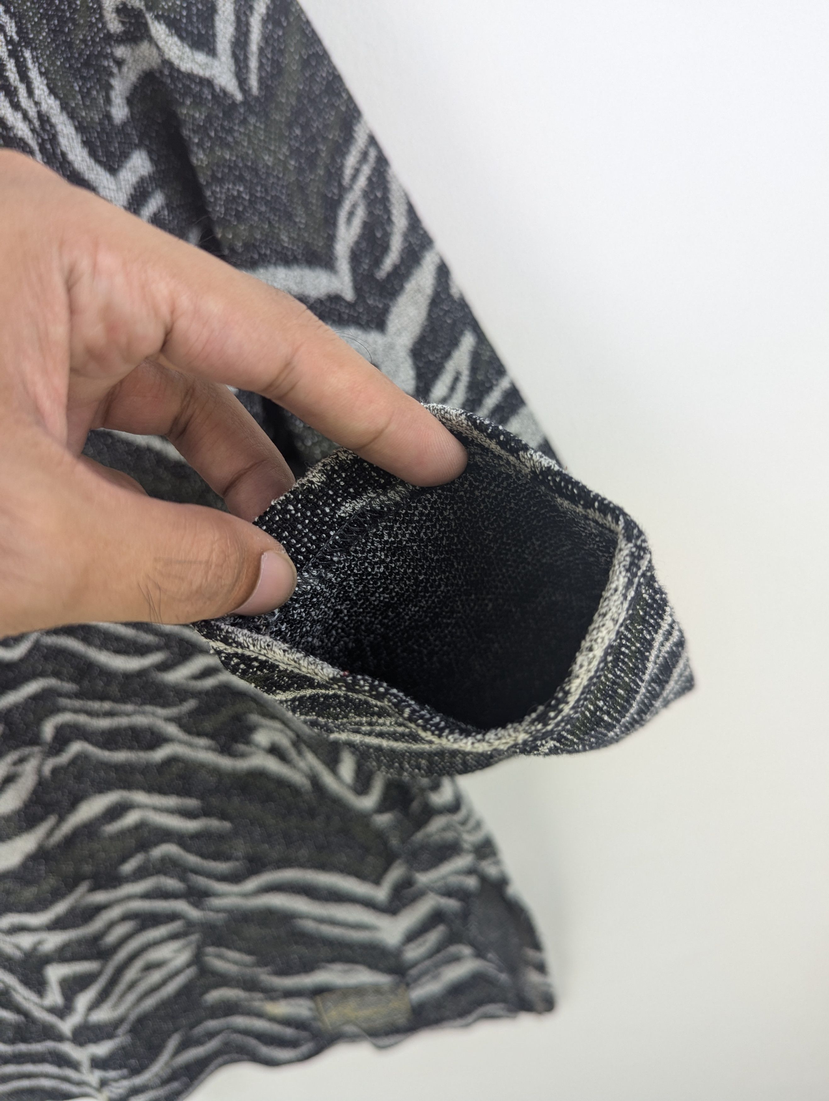 Art Comes First × Japanese Brand × Vintage Vintage Blouse Zebra Pattern Style Size M / US 6-8 / IT 42-44 - 4 Thumbnail