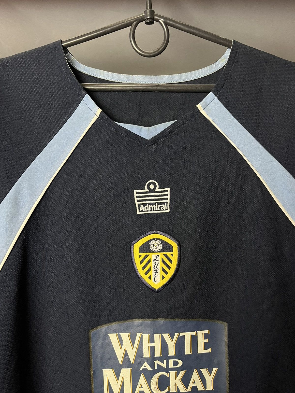 Vintage LEEDS UNITED 2005 AWAY FOOTBALL SHIRT SOCCER JERSEY ADMIRAL Size US XL / EU 56 / 4 - 3 Thumbnail