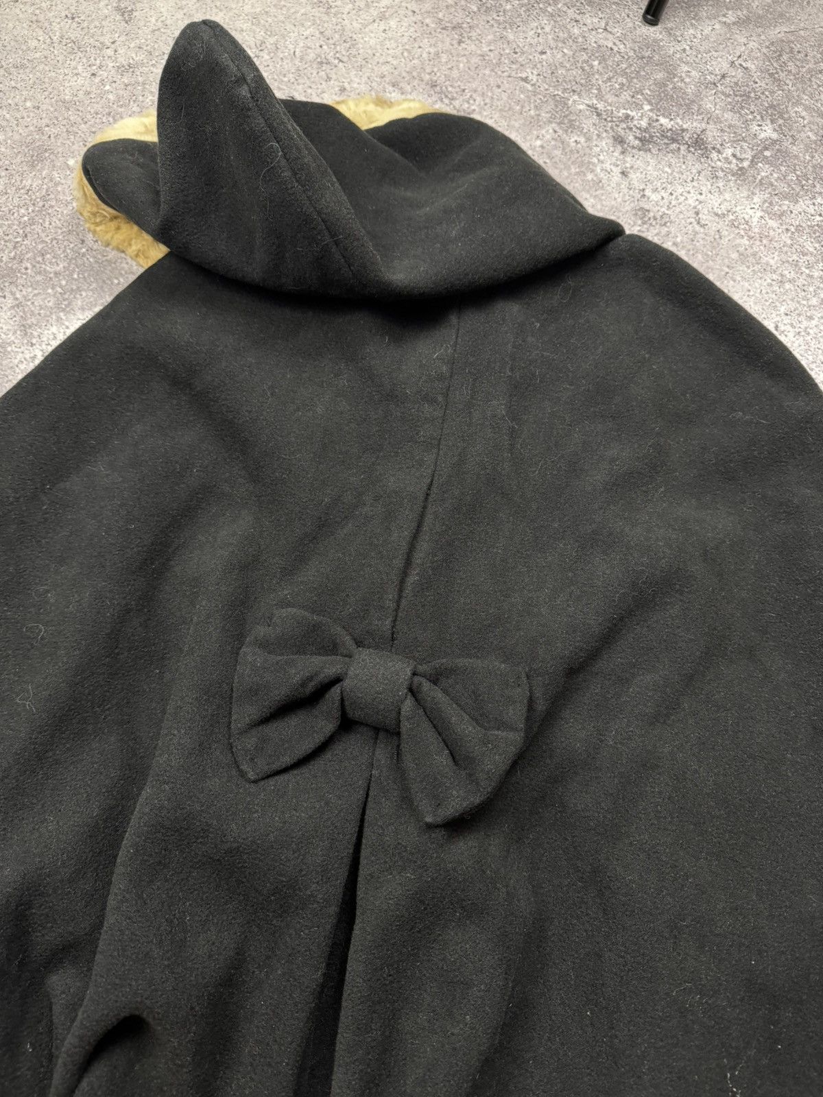 If Six Was Nine Faux Fur Wool Capes ifsixwasnine CDG LGB goa poncho vibe OS Size ONE SIZE - 8 Thumbnail