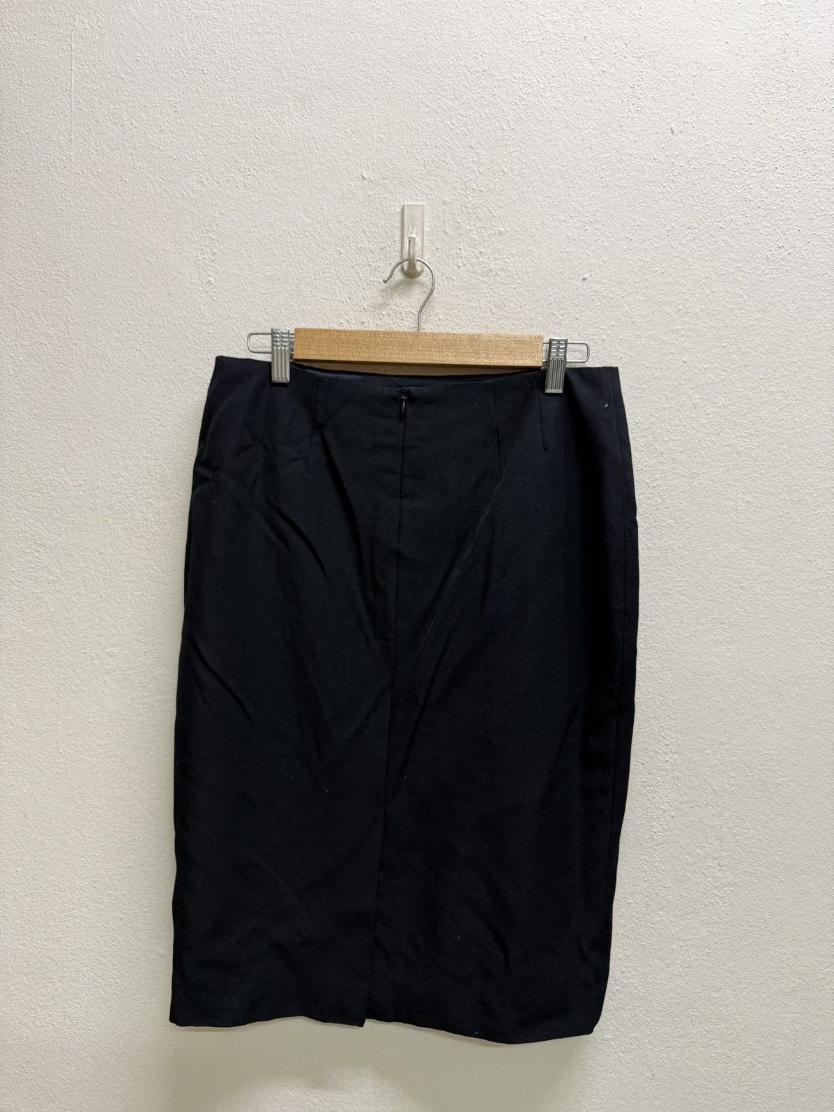 Escada Escada Split Back Pencil Skirt Size 28" / US 6 / IT 42 - 16 Thumbnail