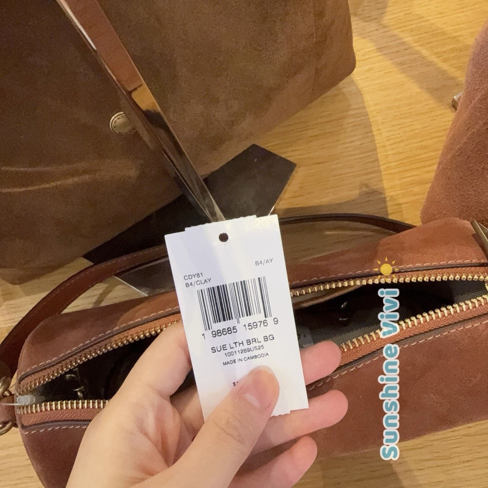 Coach NWT Coach Small Barrel Bag Clay Suede leather CDY81 Size ONE SIZE - 6 Thumbnail
