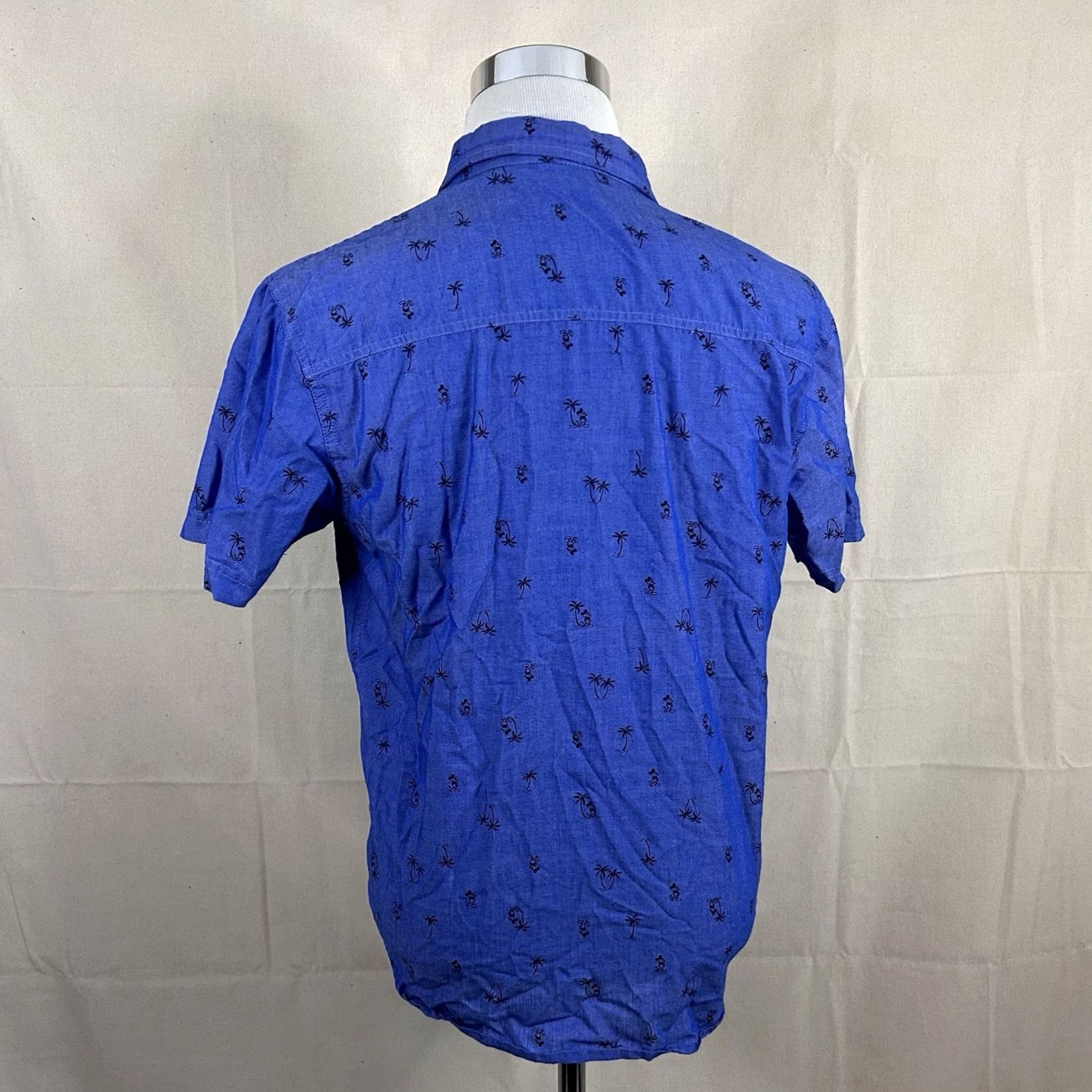 Disney Disney Hawaiian Aloha Shirt Mickey Mouse Palm Trees Blue Cotton Blend Shirt Mens M Size US M / EU 48-50 / 2 - 5 Thumbnail