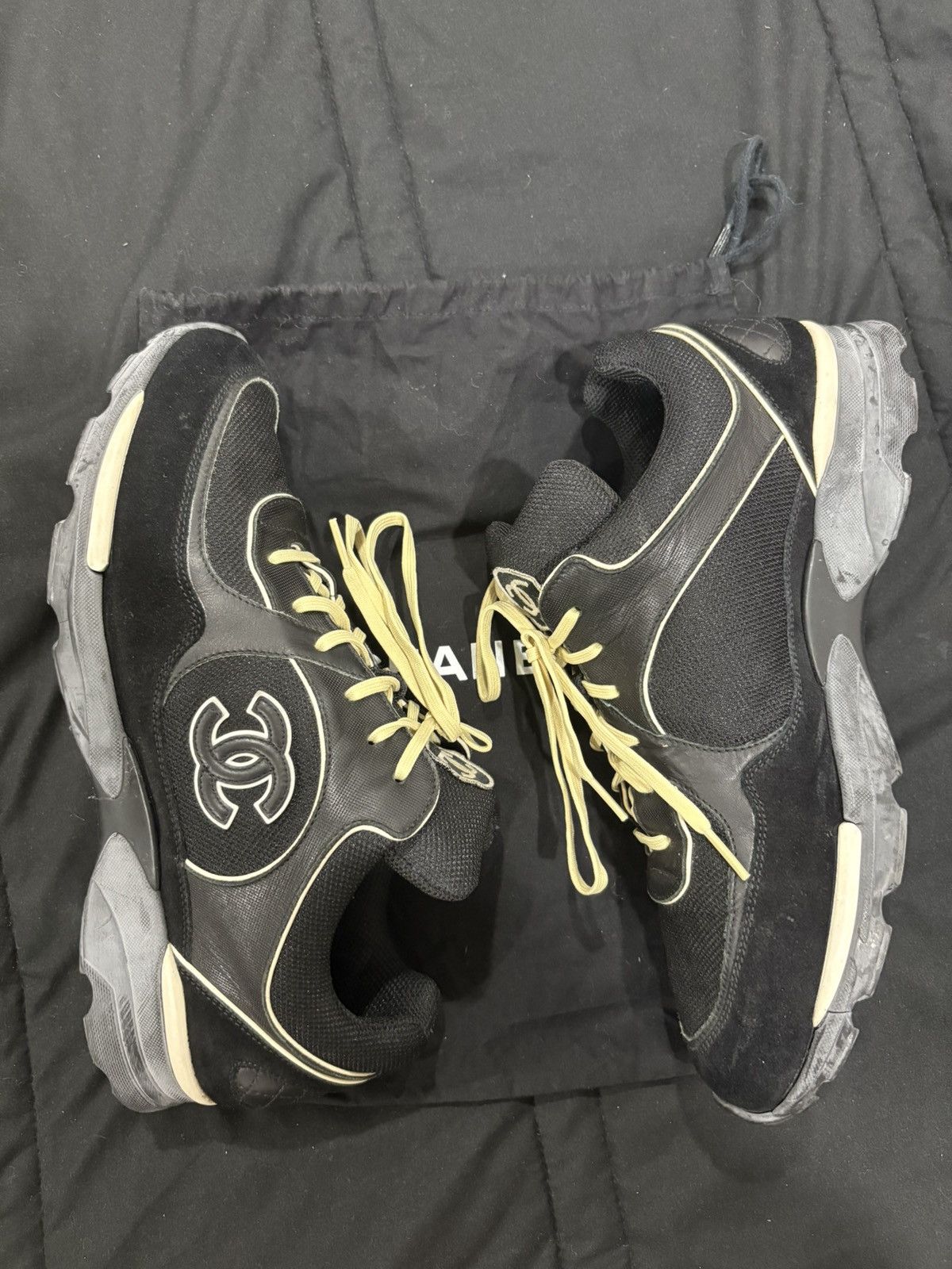 【スポーティでカッコいい♪】CHANEL スニーカー スポーティーでかっこいい♪】CHANEL スニーカー