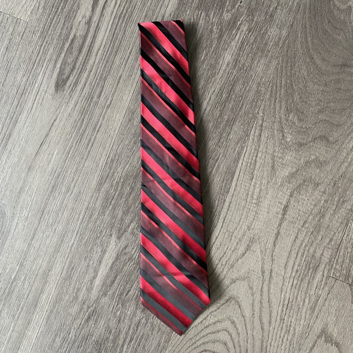 Pierre Cardin Pierre Cardin Red and Black Tie Size ONE SIZE - 1 Thumbnail