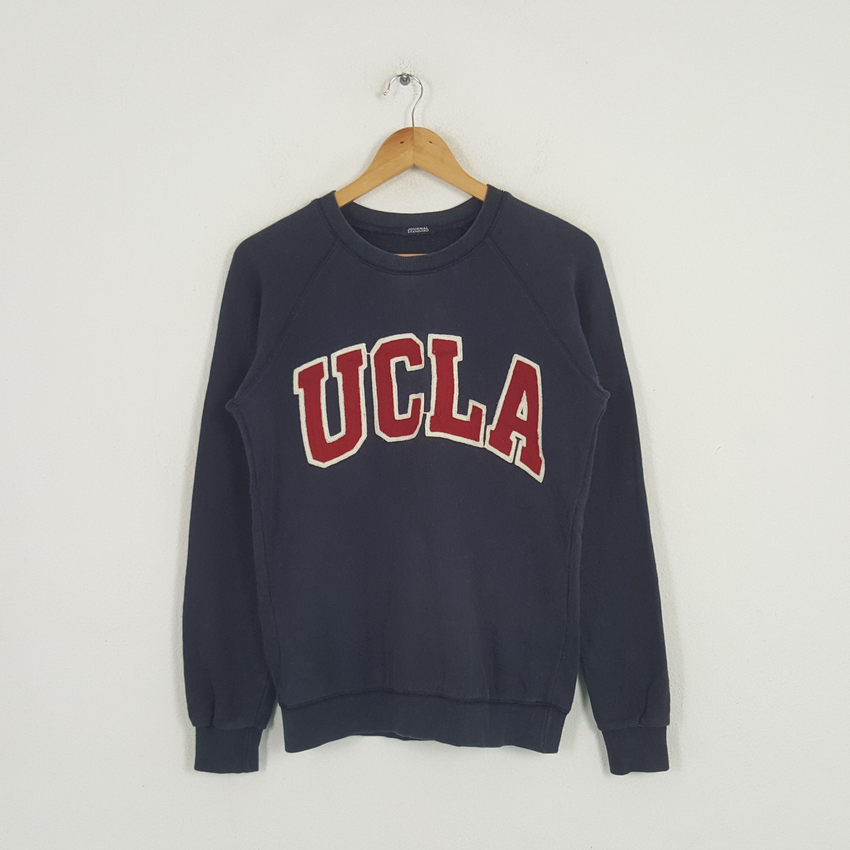 Vintage Vintage Ucla University of California Los Angeles Sweatshirt Size US S / EU 44-46 / 1 - 1 Thumbnail