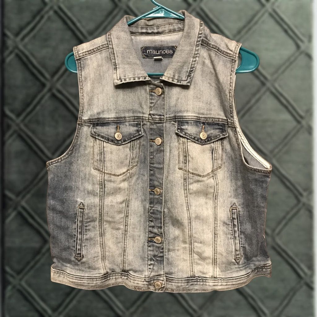 Vintage Maurices Denim Vest Sz 1 Light Blue Jean Button Collared Pockets Stretch Vest Women Regular Modern Retro 1371 Size 25" / US 0 / IT 36 - 1 Thumbnail