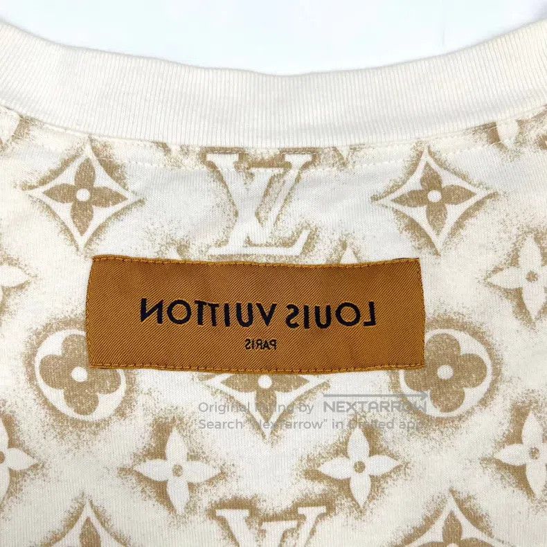 Louis Vuitton Louis Vuitton Beige presbyopic full print short sleeve Size US XL / EU 56 / 4 - 5 Thumbnail