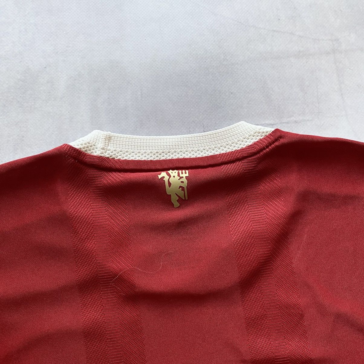 Vintage Adidas 2021/22 Manchester United Football Tee Jersey T-shirt Size US S / EU 44-46 / 1 - 4 Thumbnail