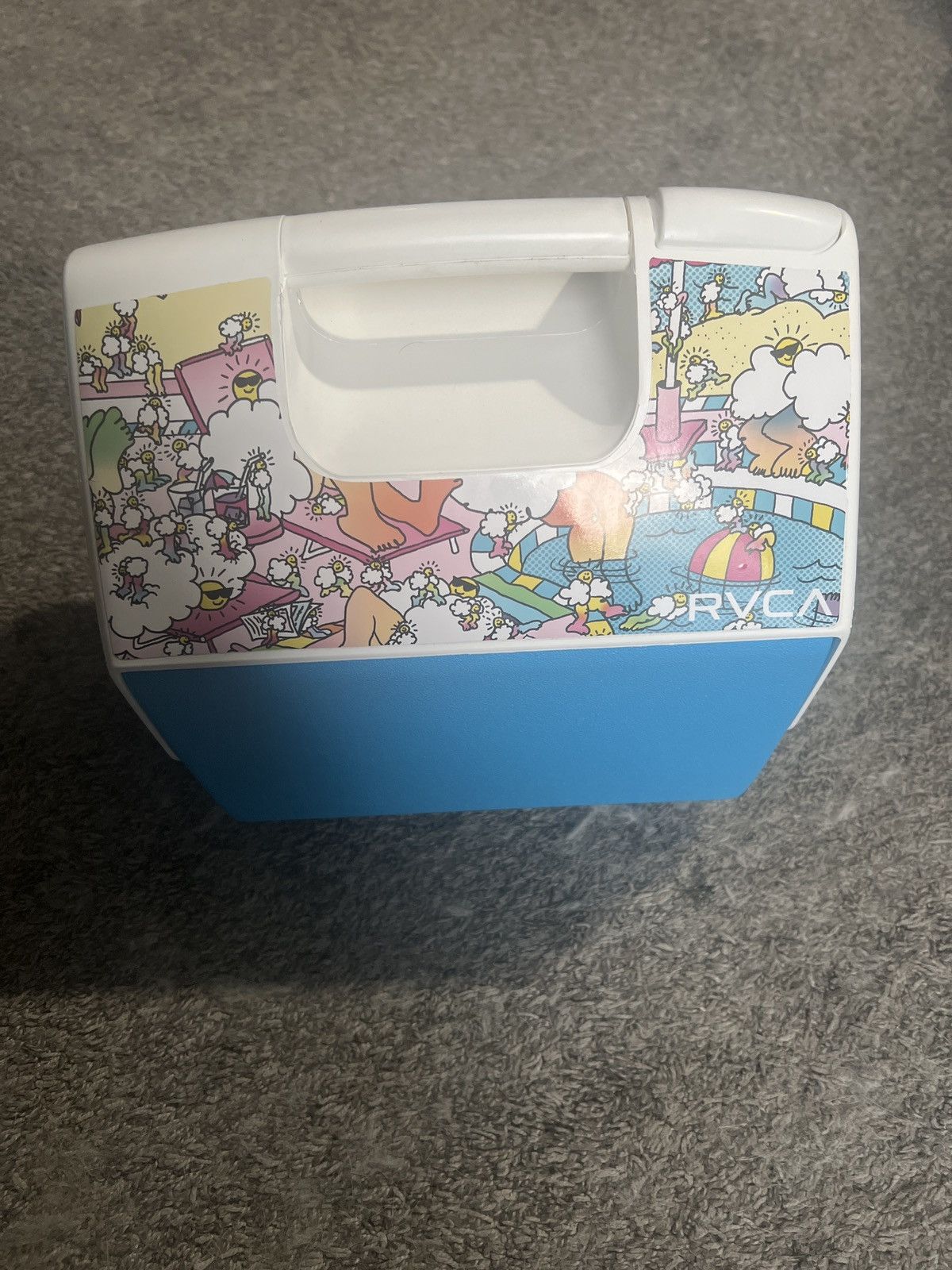 Hypebeast × RVCA Igloo RVCA Playmate Mini Cooler Size ONE SIZE - 1 Thumbnail