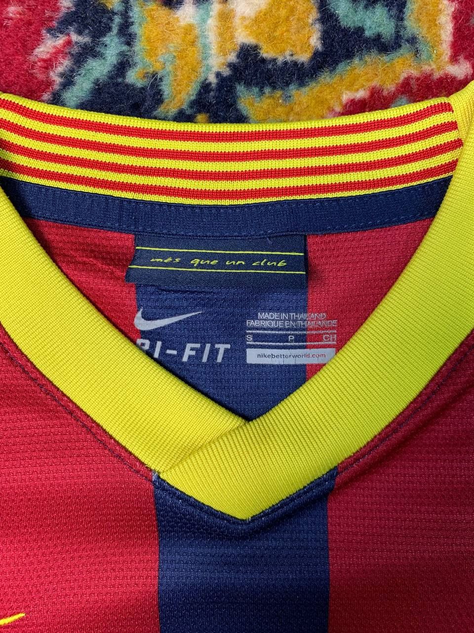 Nike BARCELONA 2013 2014 HOME SHIRT JERSEY NIKE Size US S / EU 44-46 / 1 - 3 Thumbnail