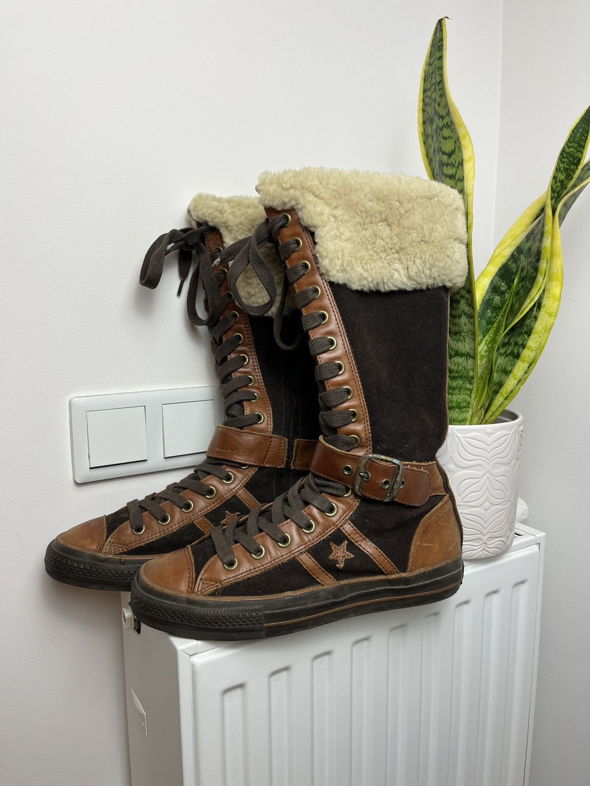 CONVERSE HIGH VINTAGE BOXING MOTO BIKER BOOTS SNEAKERS FUR