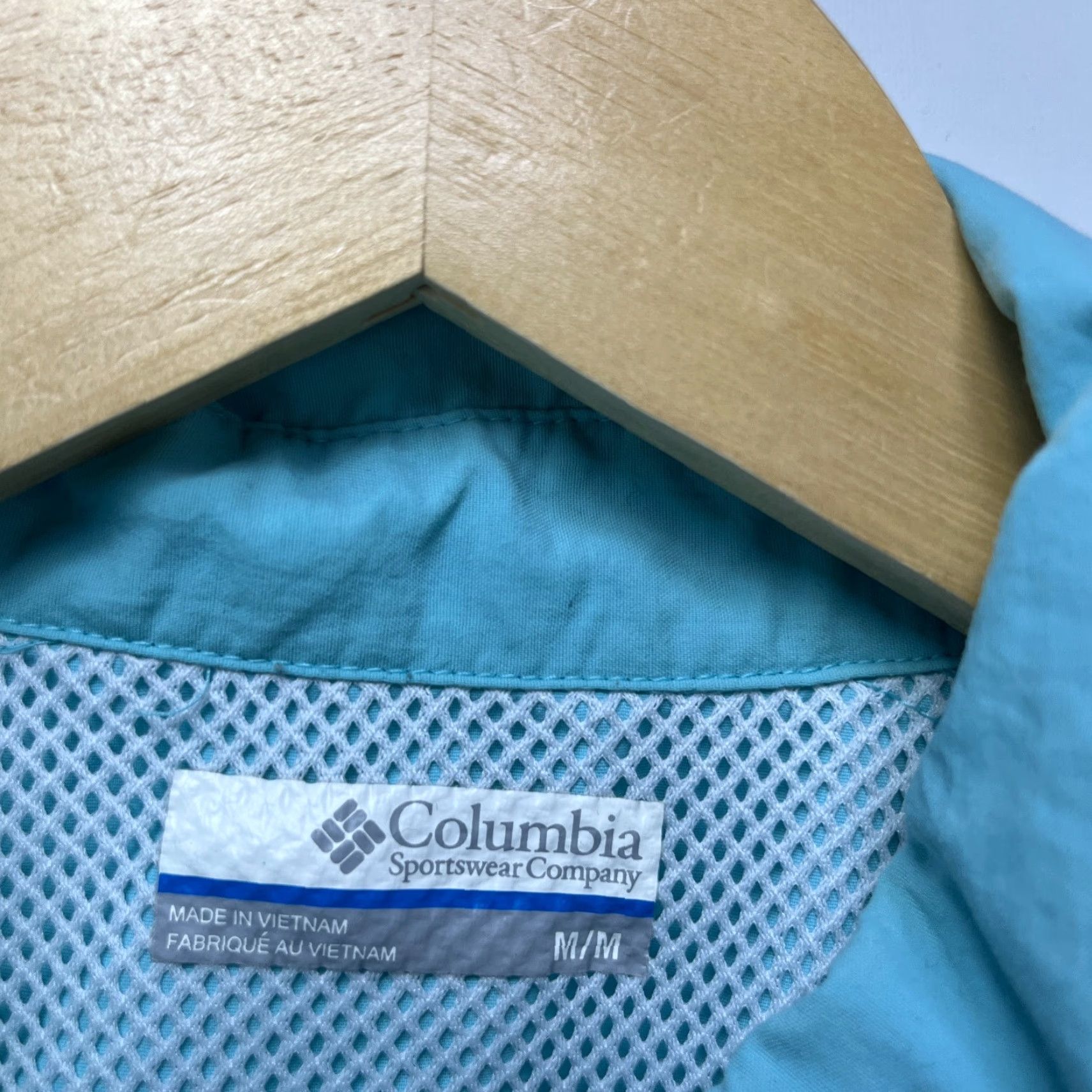 Vintage VINTAGE Columbia PFG Outdoors Button-Up Short Sleeve Shirt M Blue Western Mens Size US M / EU 48-50 / 2 - 5 Thumbnail