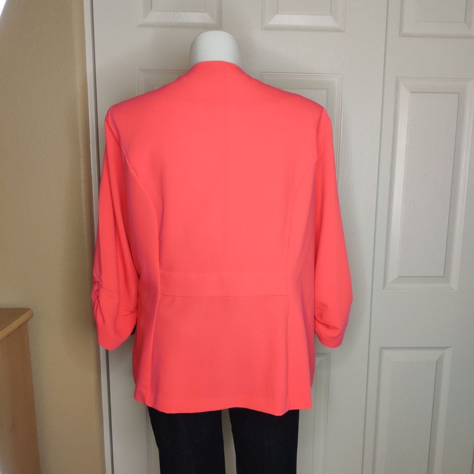 Torrid Torrid Ruched Sleeve Blazer sz 4 Size 4XL / US 24-26 - 3 Thumbnail