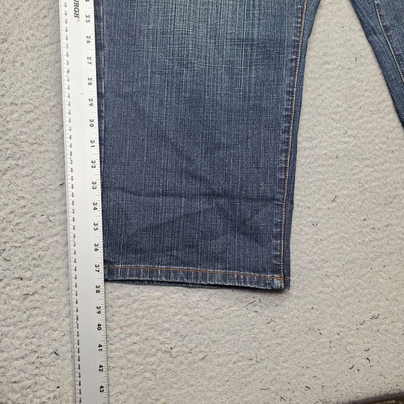 Denime Venezia Jeans Womens 24 Blue Denim Faded Stretch 5-Pockets Low Waist Relaxed Fit Jeans Size 42" / US 20 - 3 Thumbnail
