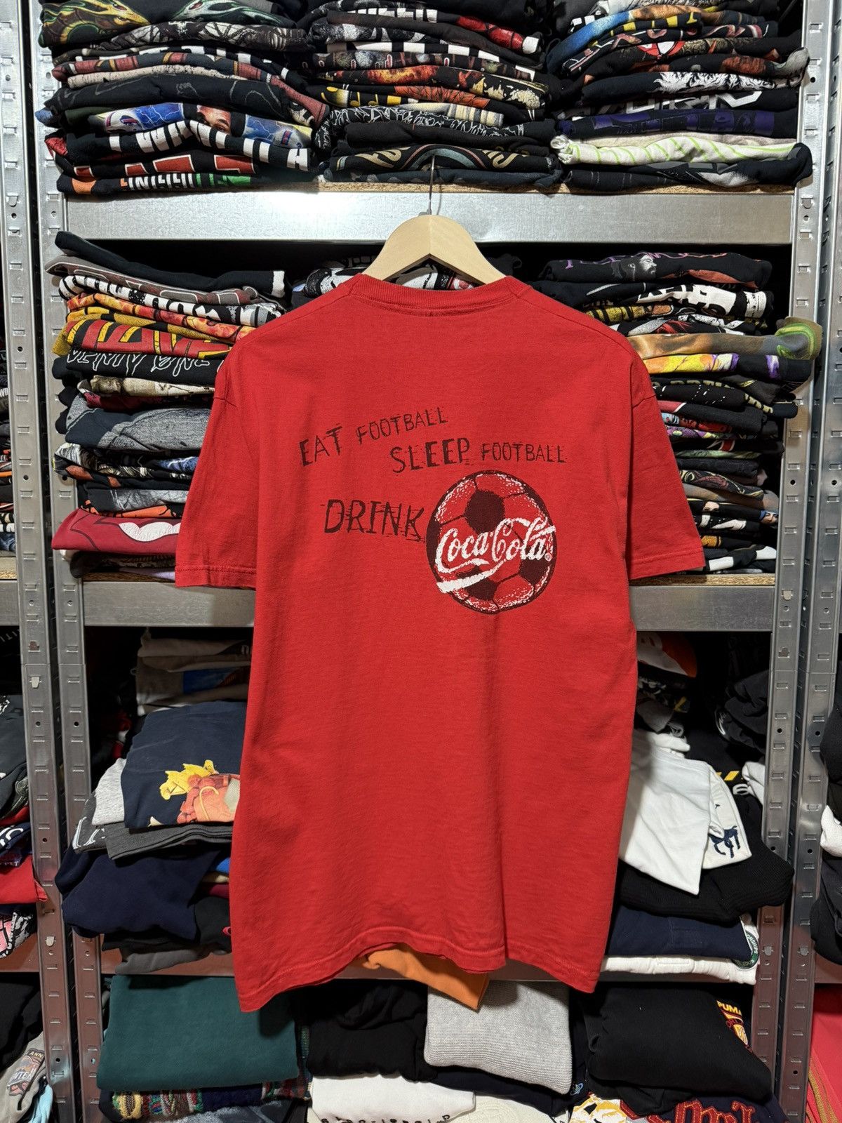 Vintage Vintage 90’s Coca Cola Soccer Football Sport Retro T-Shirt Size US L / EU 52-54 / 3 - 2 Thumbnail
