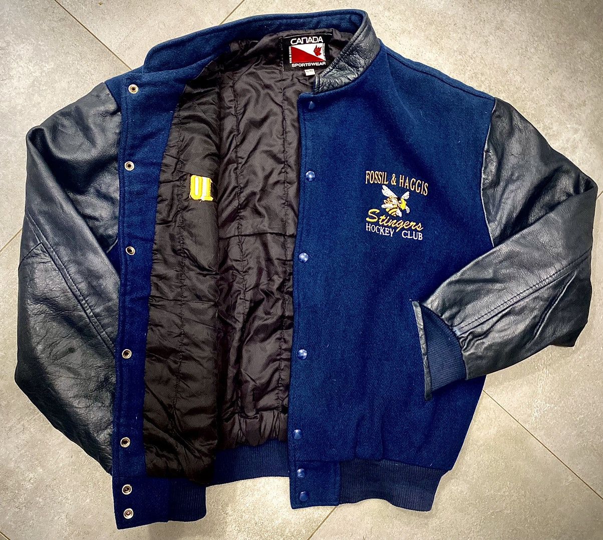 Vintage Jacket Canada Stringers Hockey Club Fossil&Haggis Vintage Size US XL / EU 56 / 4 - 4 Thumbnail