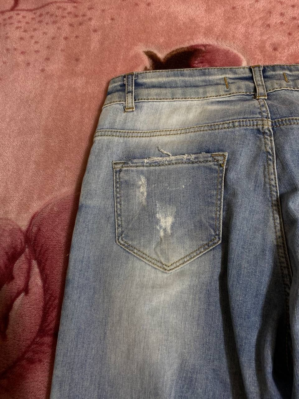 Japanese Brand Dirty Painted Distressed Flower print Faded Baggy Jeans Y2K Size US 30 / EU 46 - 18 Thumbnail