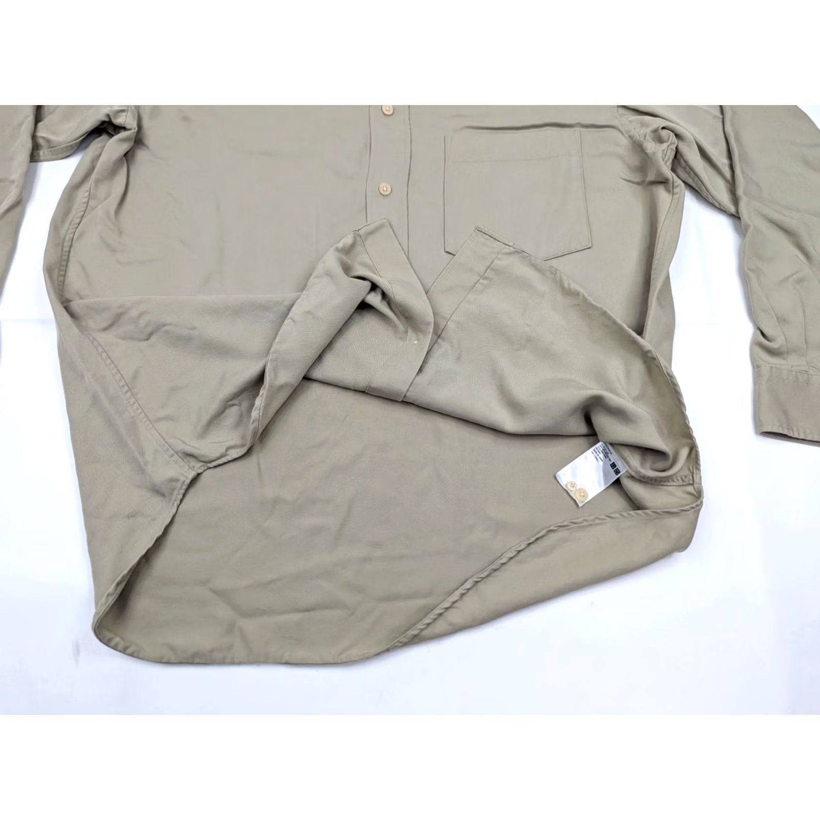 Uniqlo Uniqlo Lyocell Drape Shirt Men M Beige Button-Up Casual Cleaned EUC Regular Fit Short/Long Sleeve Mens Size US M / EU 48-50 / 2 - 2 Thumbnail