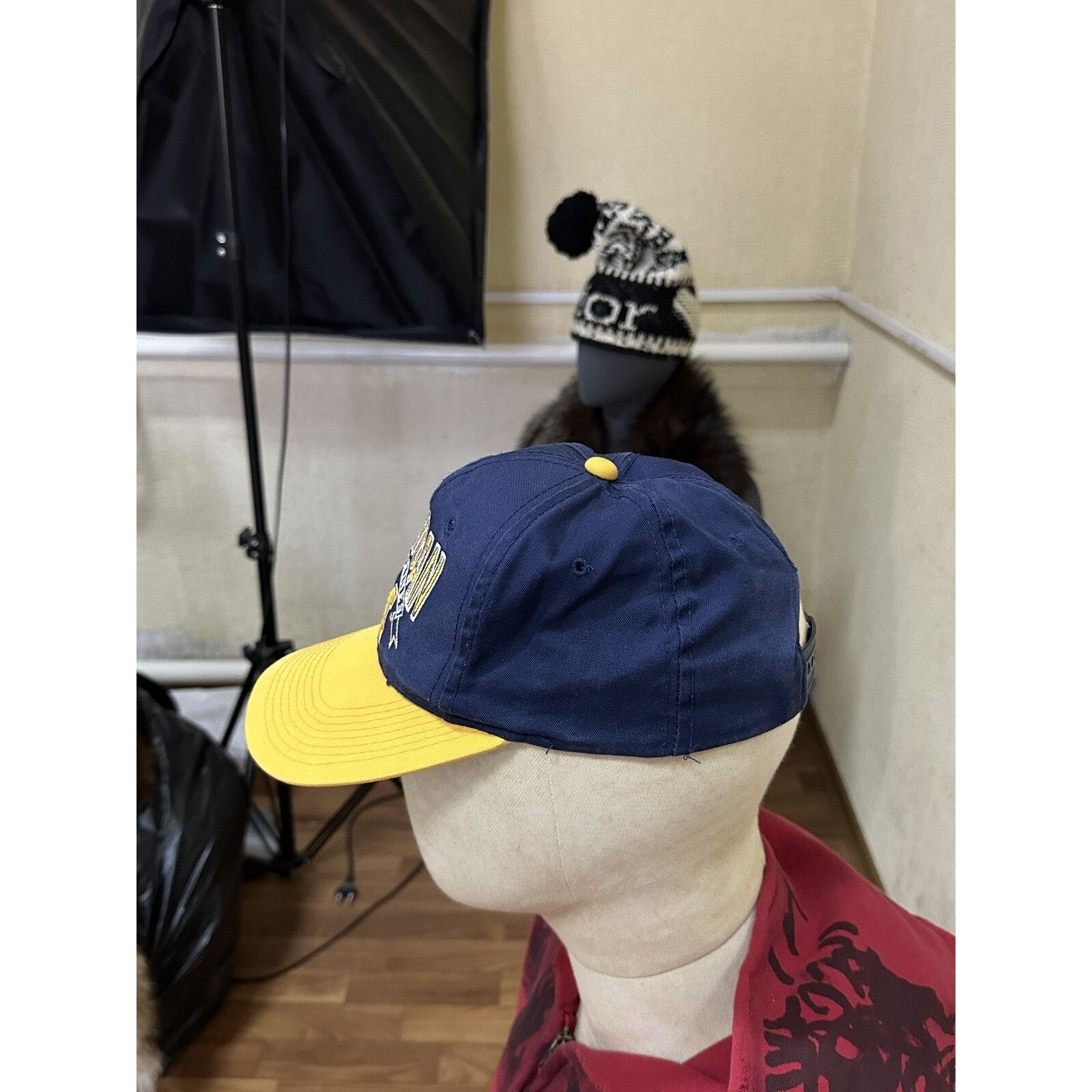 Vintage Vintage 90’s Michigan Wolverines American Football Cap Korea Size ONE SIZE - 8 Thumbnail