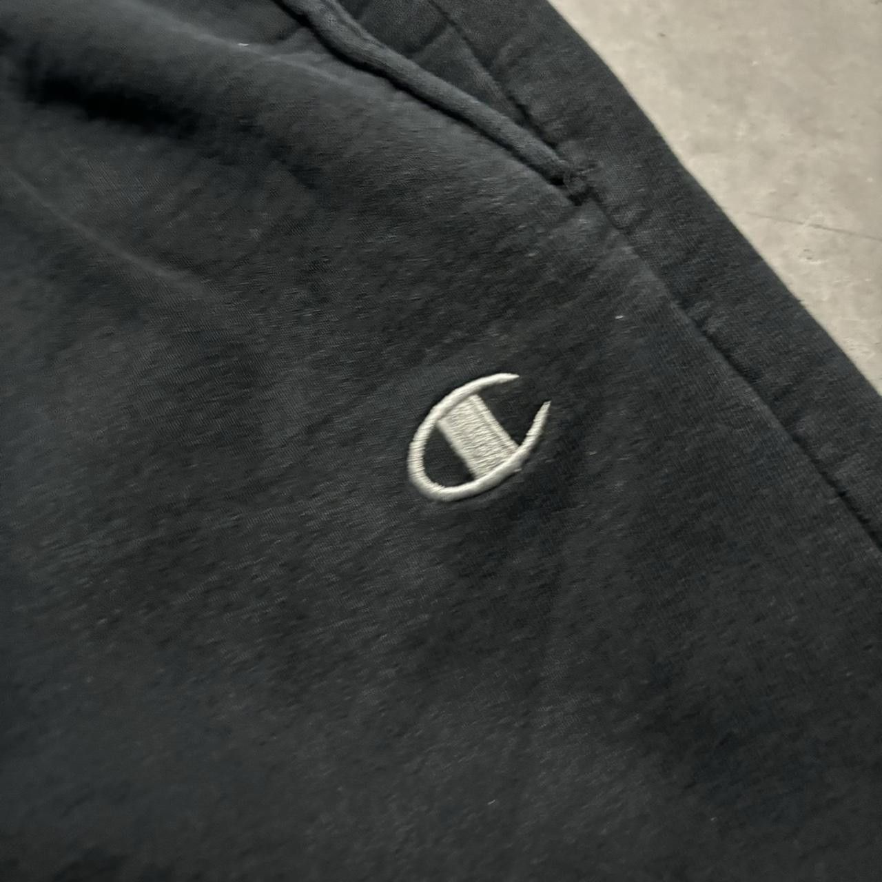 Champion × Vintage Crazy Vintage Y2K/2000s Black Champion Skater Essential Sweatpants! Size US 30 / EU 46 - 6 Thumbnail
