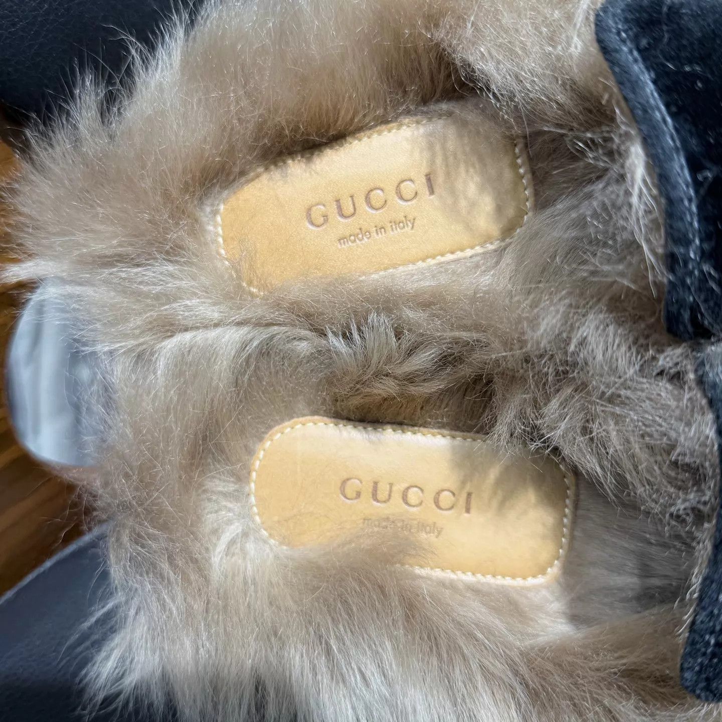 Gucci Gucci Black Velvet Gold HB Fur Slippers 39 99New Size US 8.5 / IT 38.5 - 8 Thumbnail
