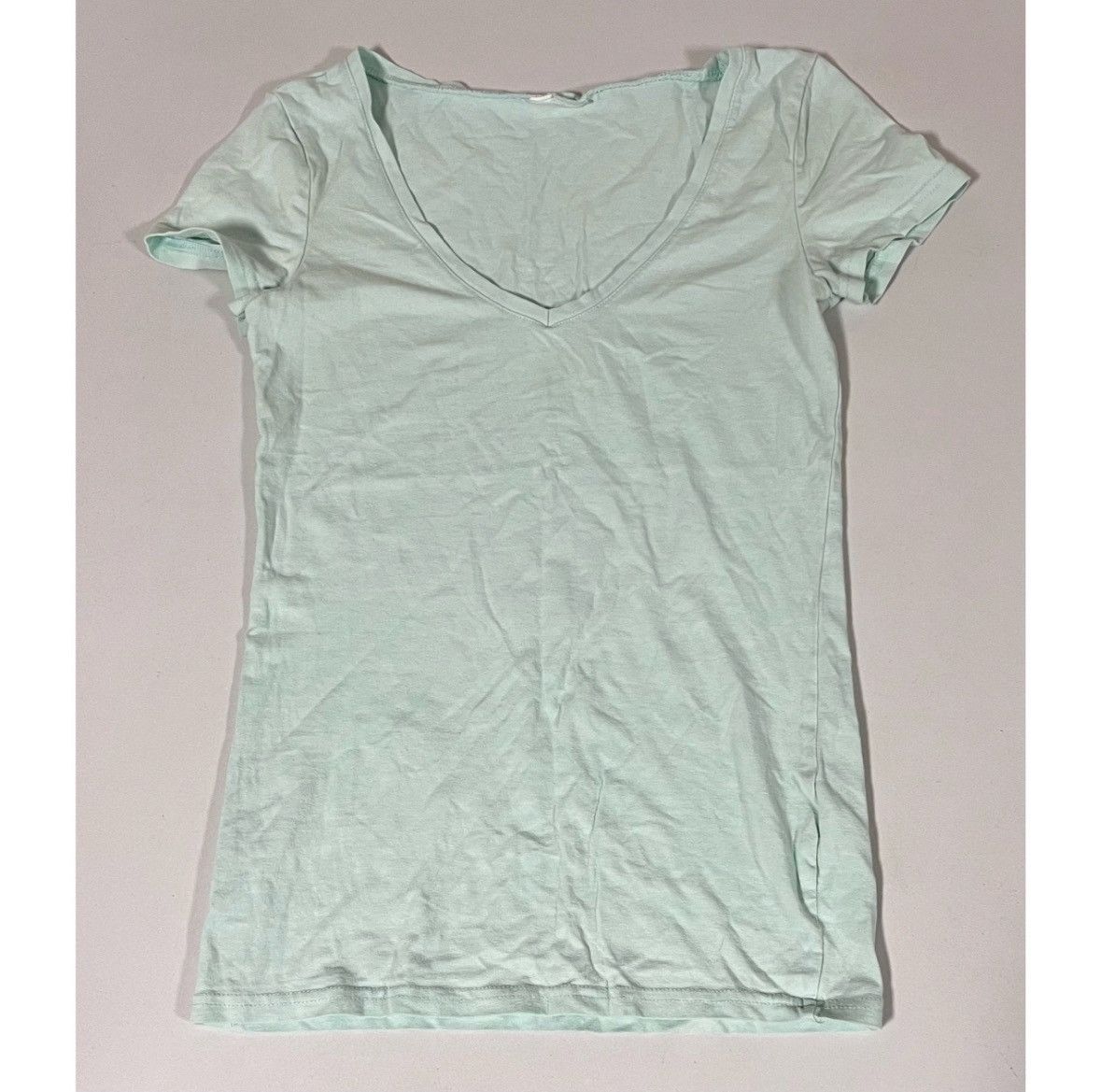 Vintage Blue Aqua Pastel Solid V-Neck T-Shirt Top Blouse Tee XS 🩵 Size US XS / EU 42 / 0 - 1 Thumbnail