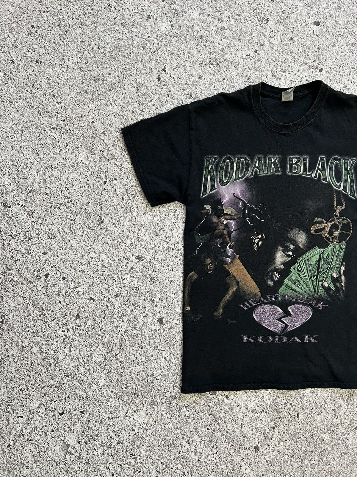 Band Tees × Rap Tees Vintage Rare Kodak Black Heartbreak Album shirt y2k hype Size US M / EU 48-50 / 2 - 3 Thumbnail