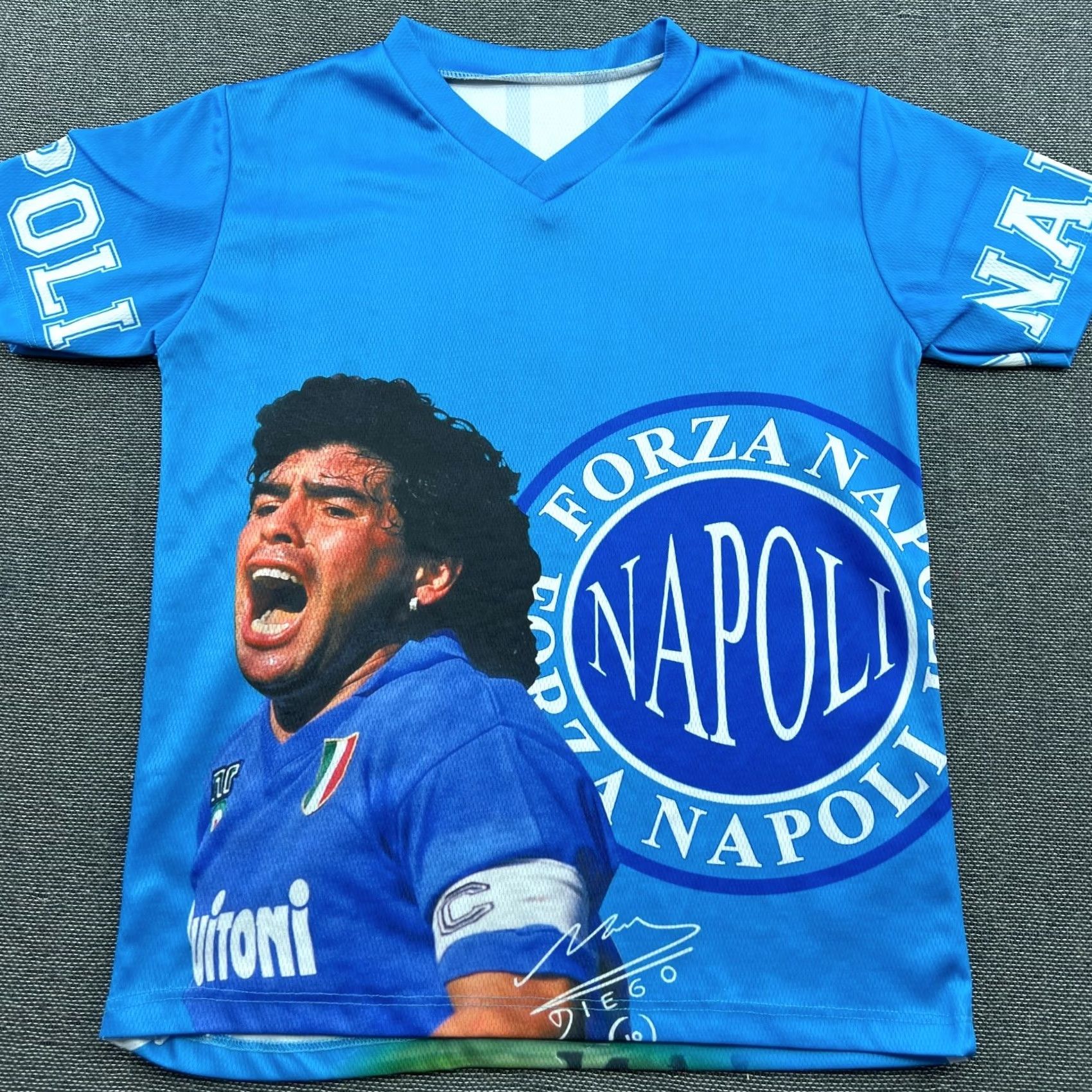 Gloverall VINTAGE Diego Maradona Napoli Football Shirt Jersey Men Small All Over Print Size US S / EU 44-46 / 1 - 2 Thumbnail