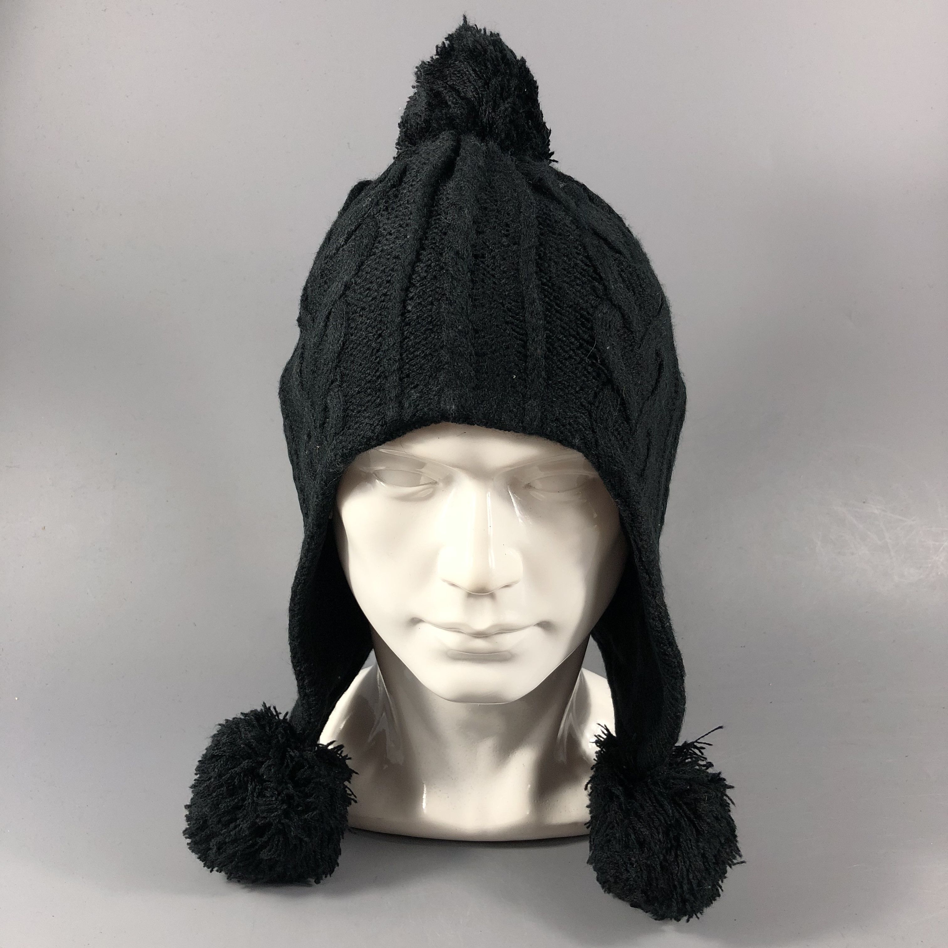 Vintage Black Cable Knit Earflap Bobble Beanie Snowcap Snow Hat B872 Size ONE SIZE - 1 Thumbnail