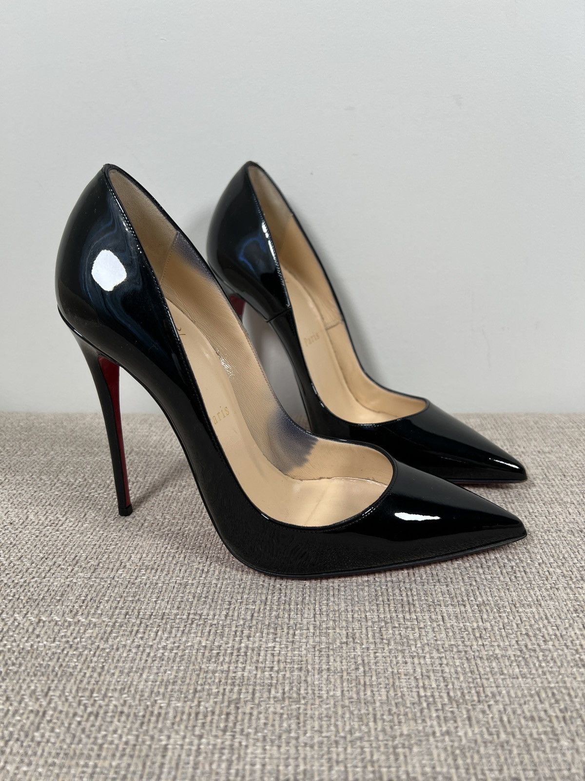 red bottom heels size 7