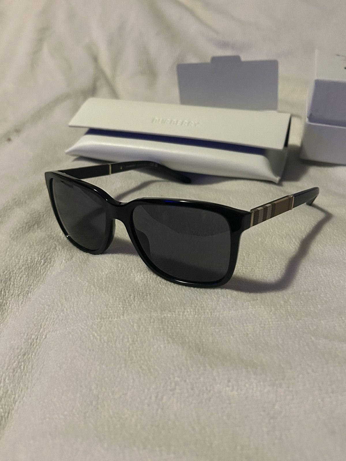 Burberry Burberry 4181 sunglasses brand new Size ONE SIZE - 2 Thumbnail