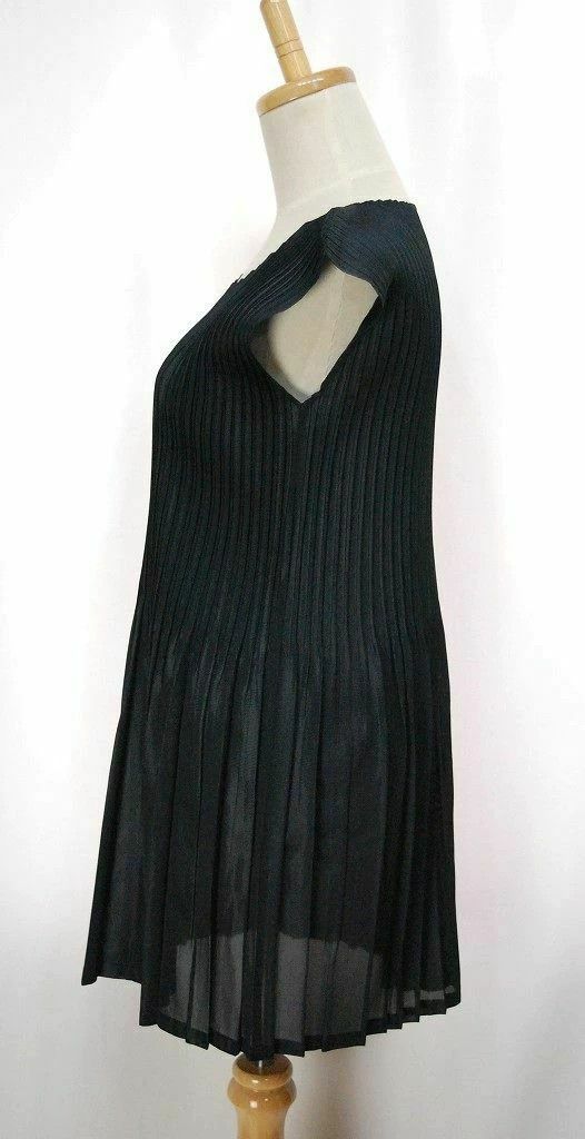 Issey Miyake issey miyake size:3 Black fly-sleeved cinched waist dress Size XXS / US 00 / IT 34 - 2 Thumbnail